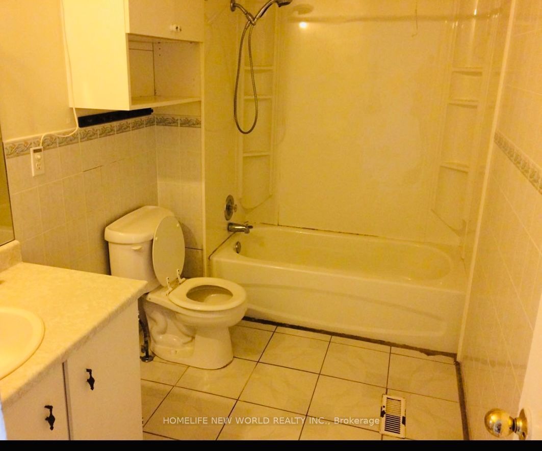 95 Pettibone Square Property Photo 6