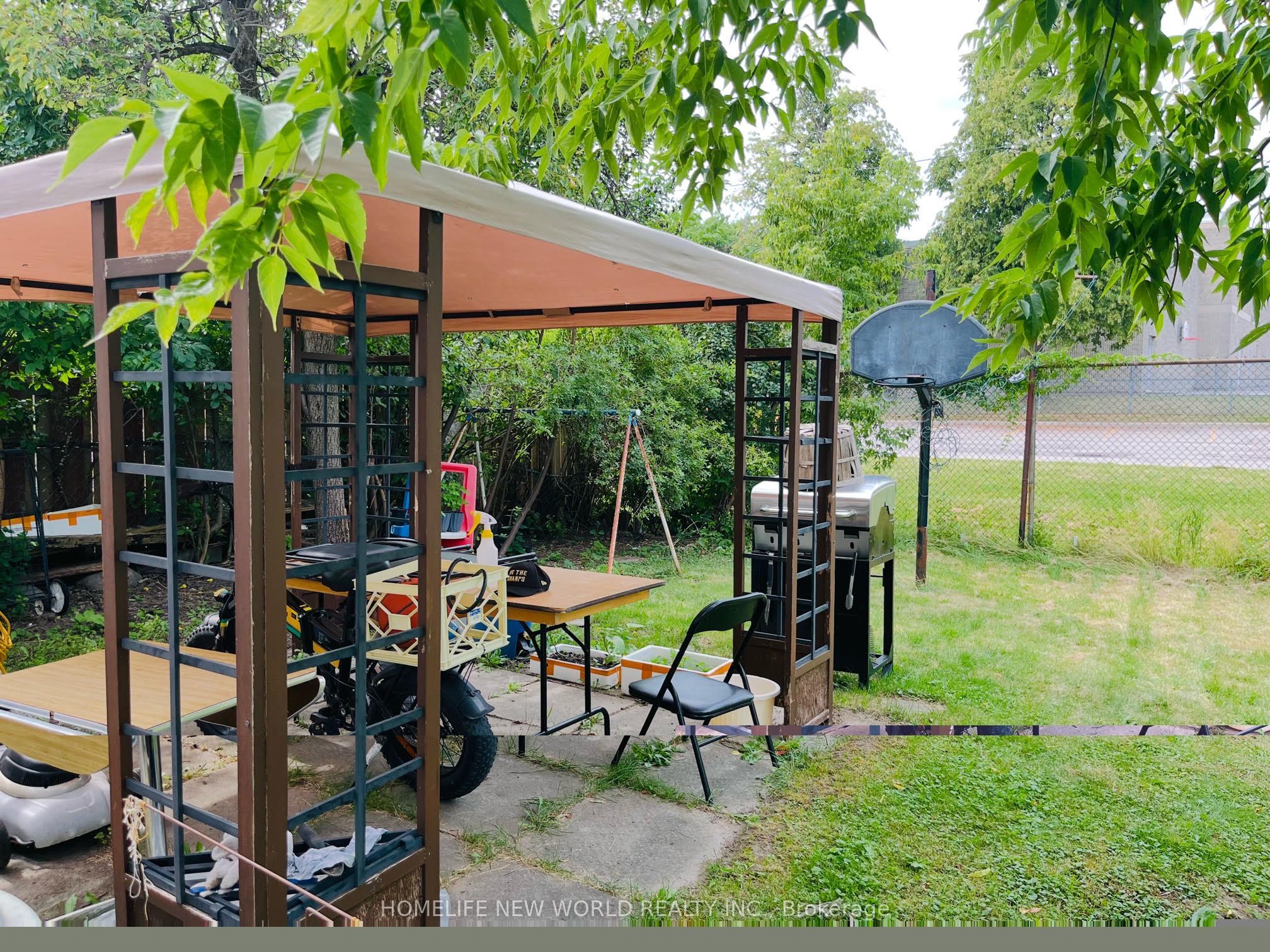 95 Pettibone Square Property Photo 11