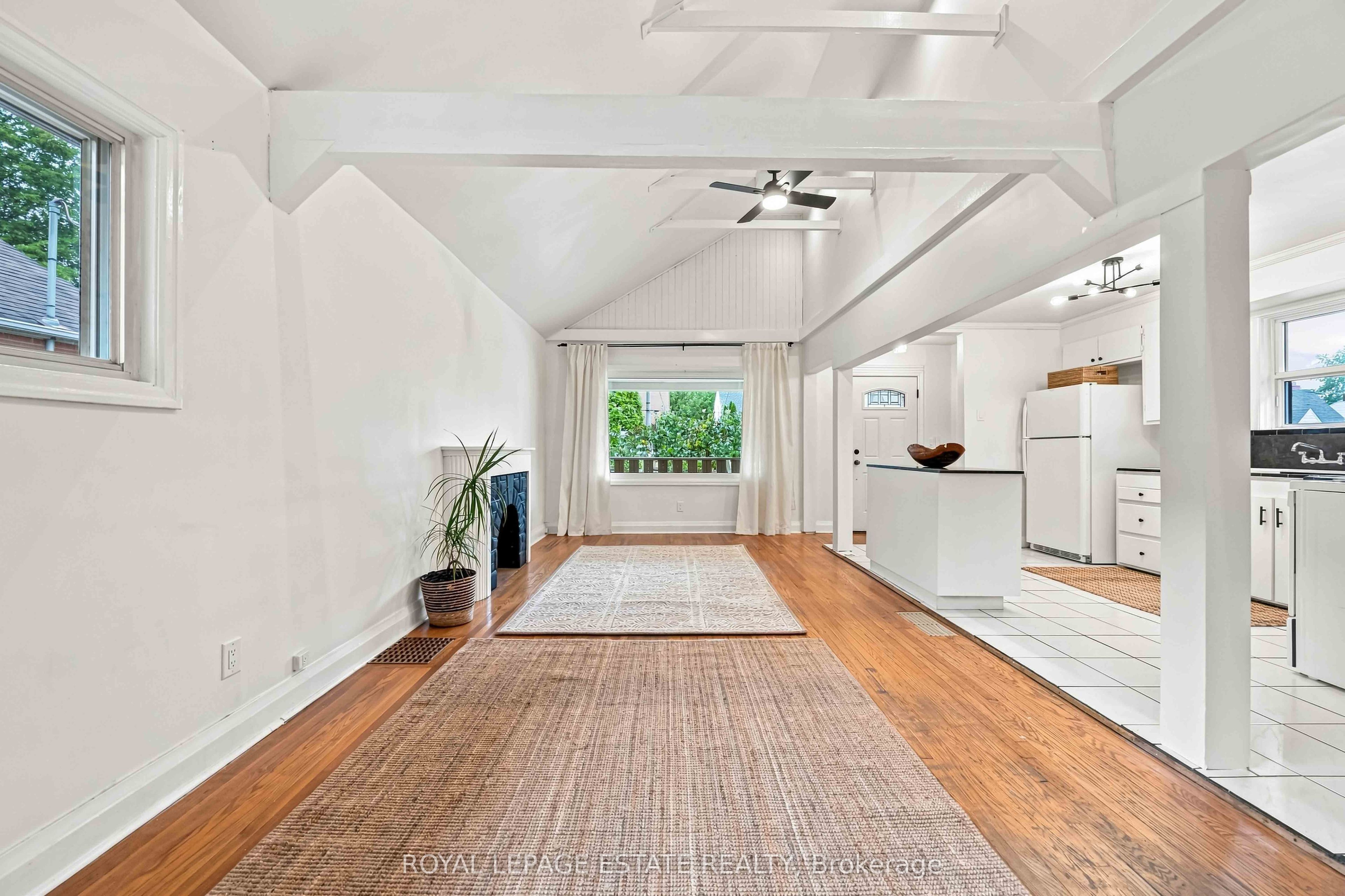 17 Arden Crescent Upper Property Photo 7