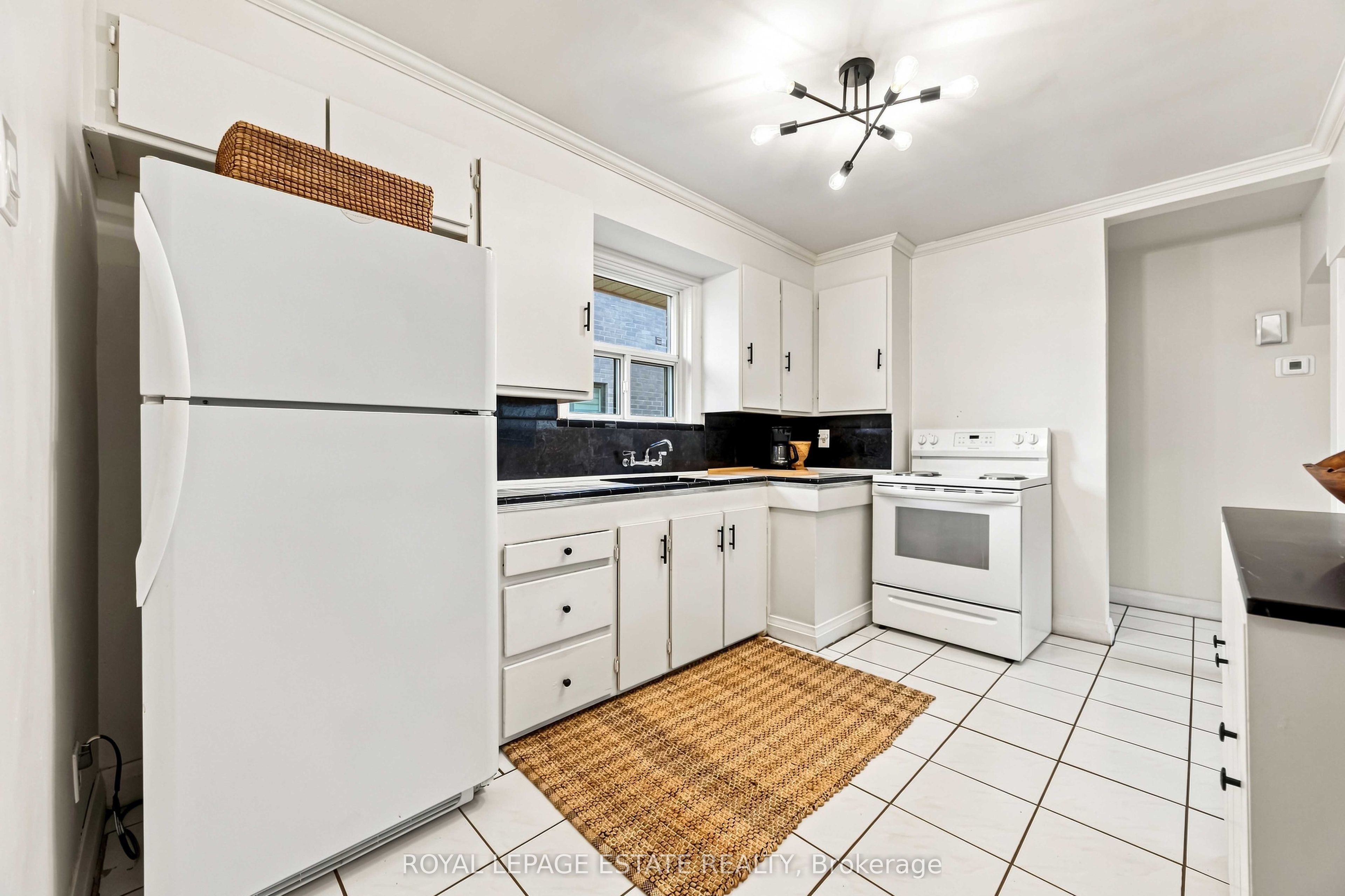 17 Arden Crescent Upper Property Photo 13