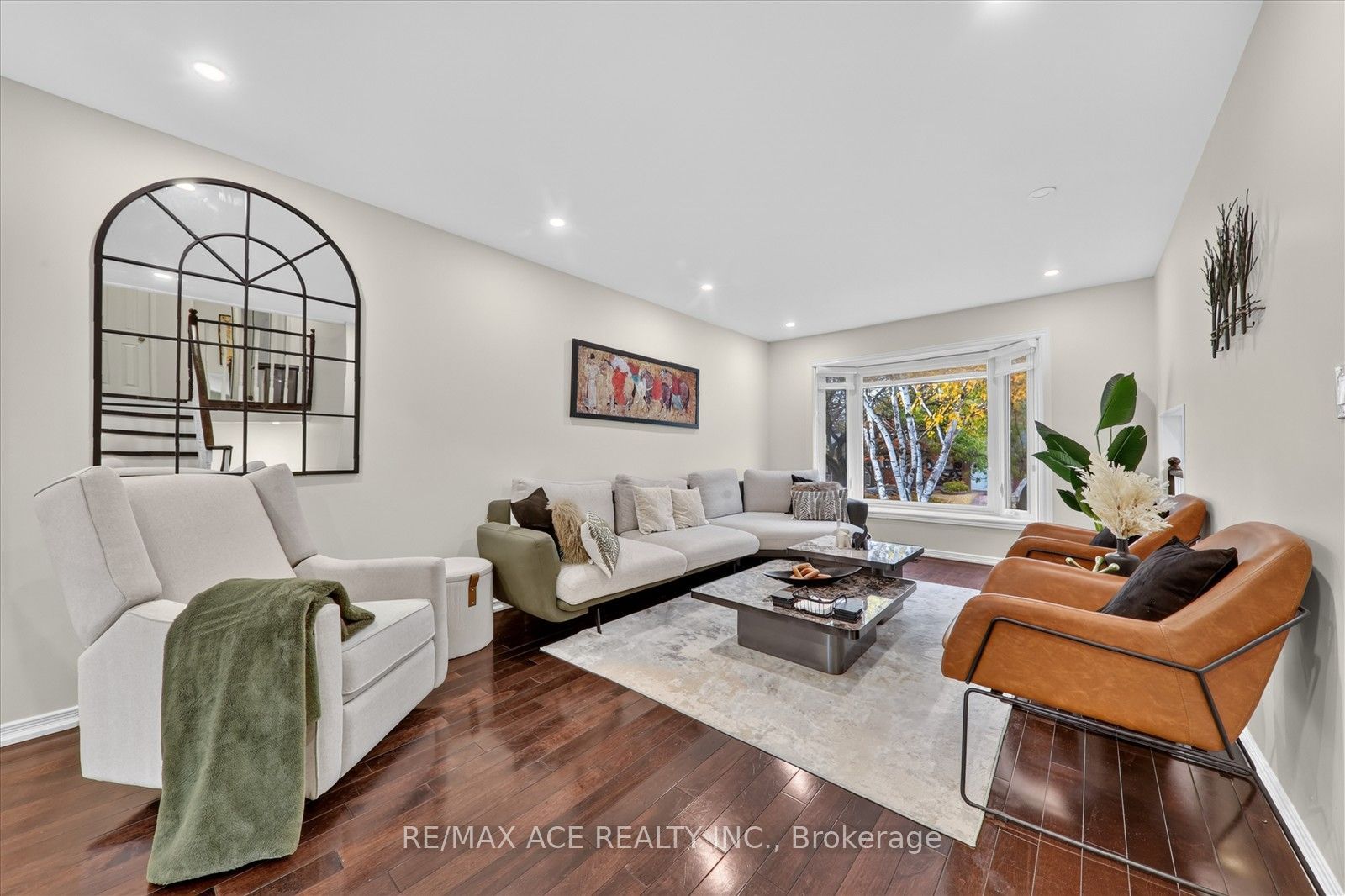 4 Renfield Crescent Property Photo 15