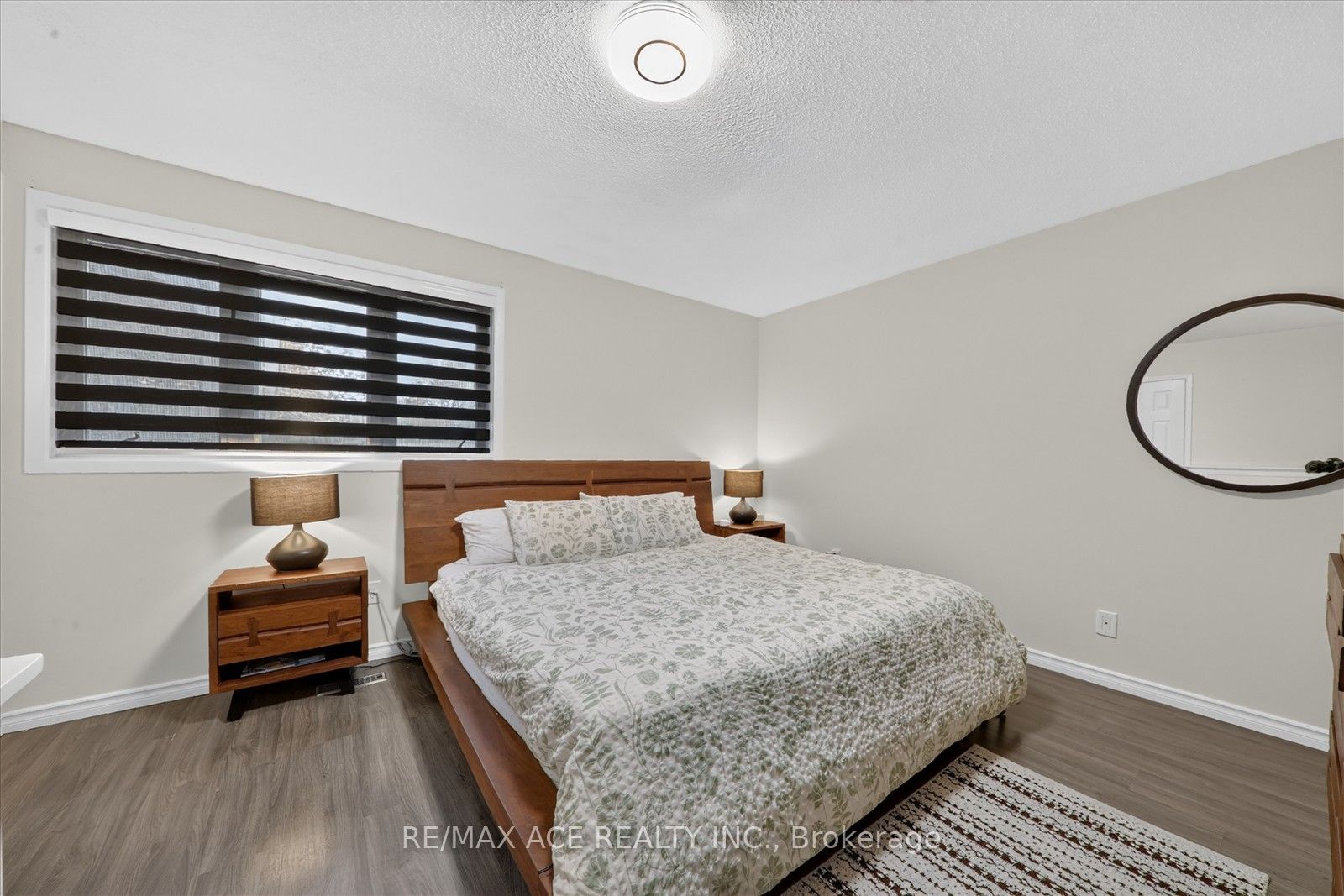 4 Renfield Crescent Property Photo 21