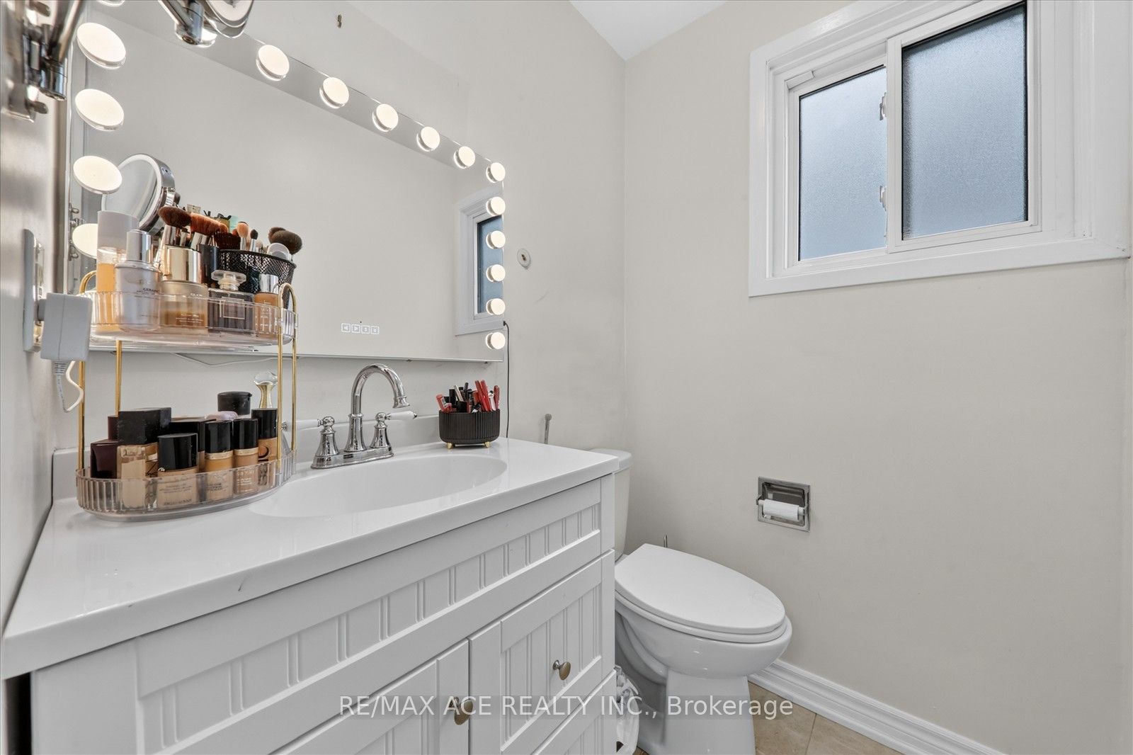 4 Renfield Crescent Property Photo 23