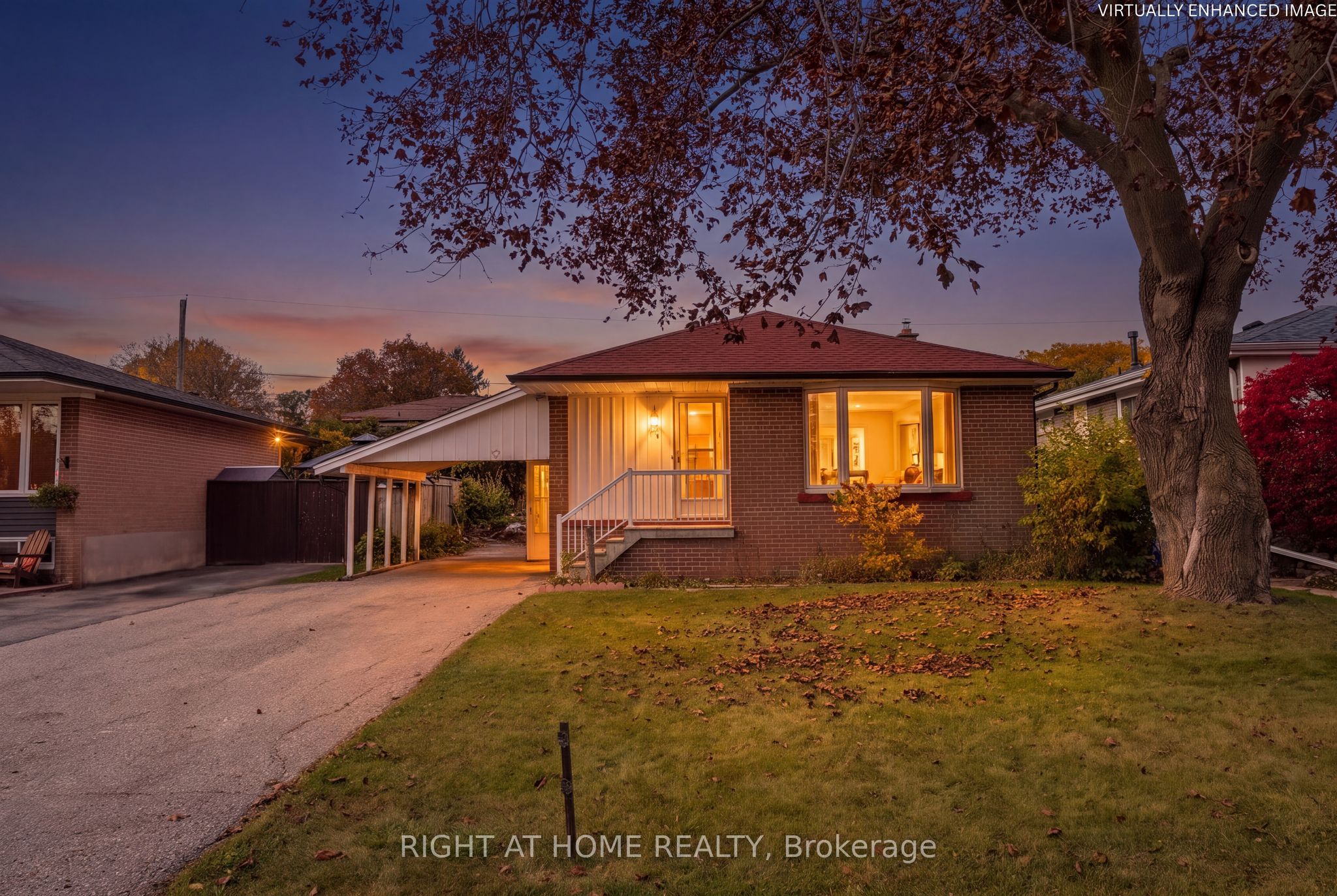 874 Grenoble Boulevard Property Photo 1