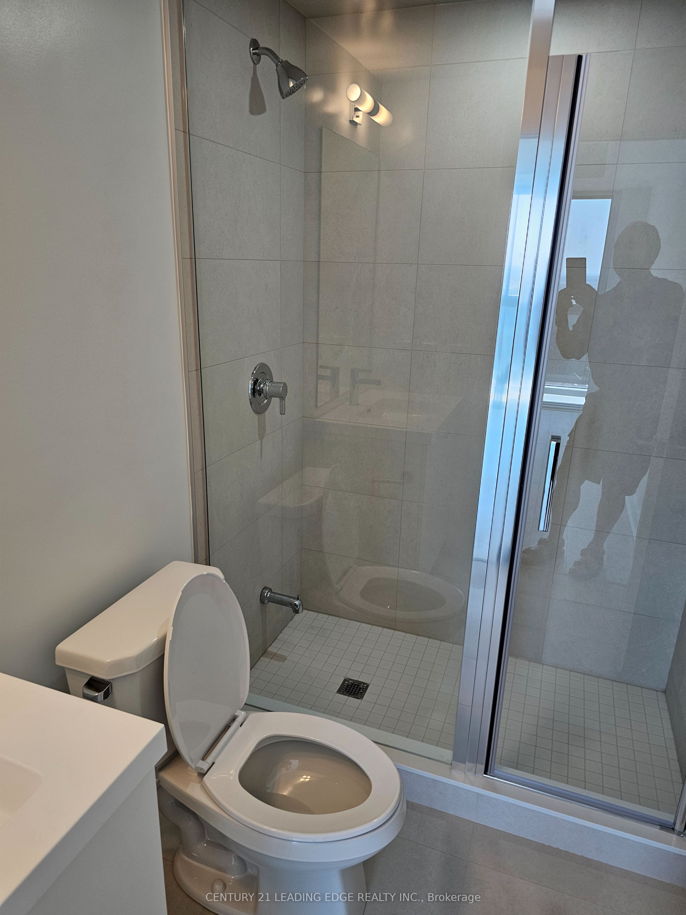 2545 Simcoe Street N 1125 Property Photo 12