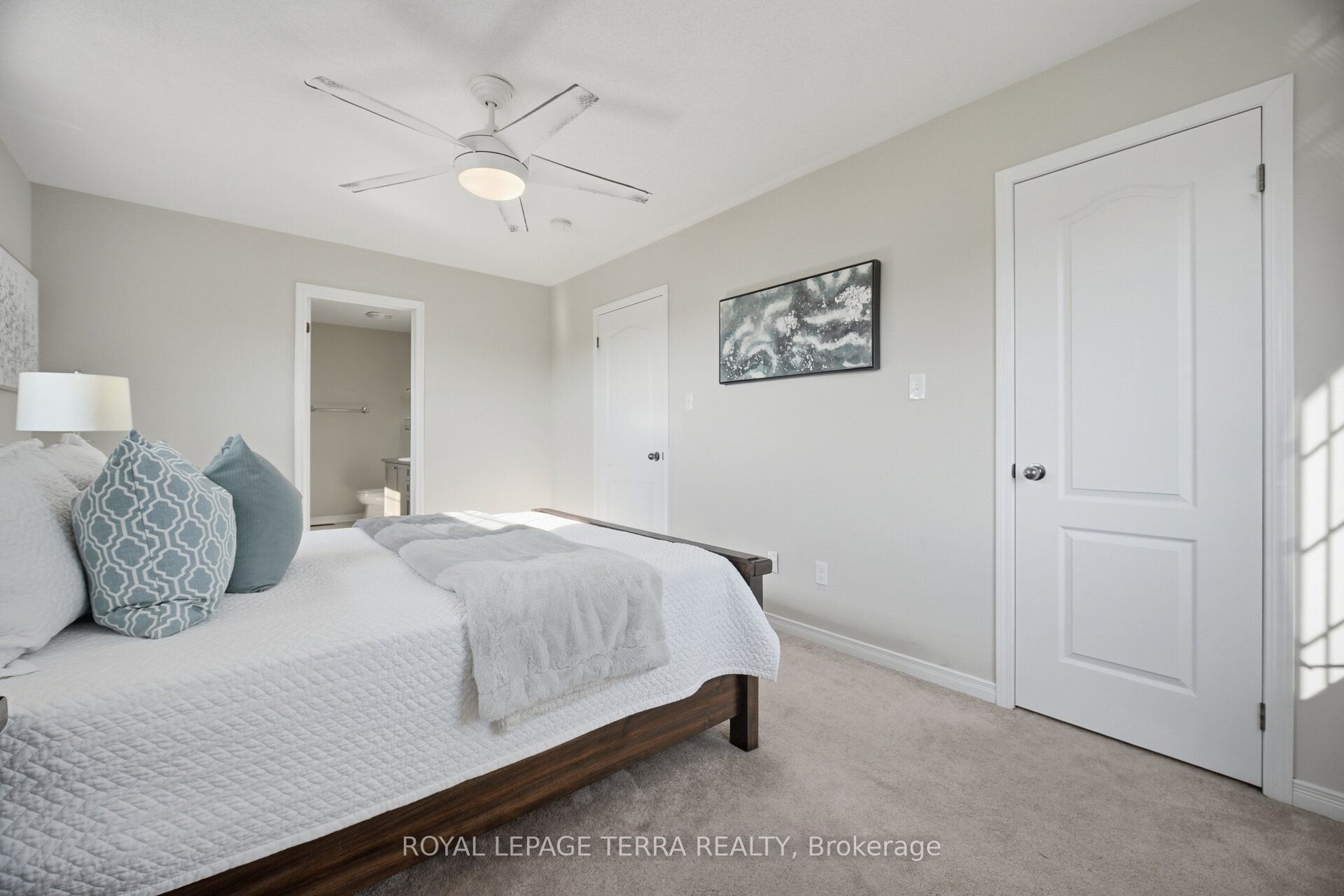 86 Edwin Carr Street Property Photo 24