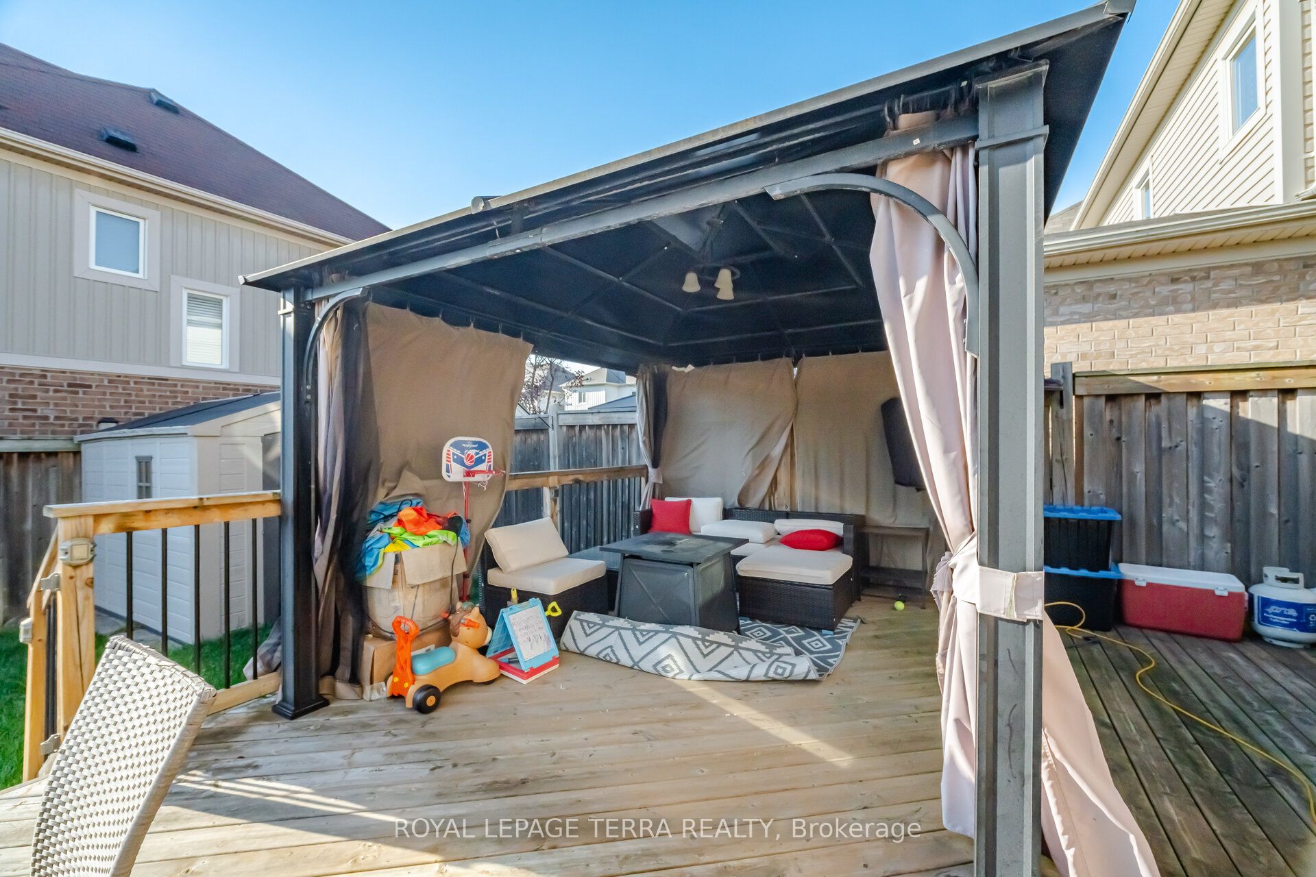 86 Edwin Carr Street Property Photo 38