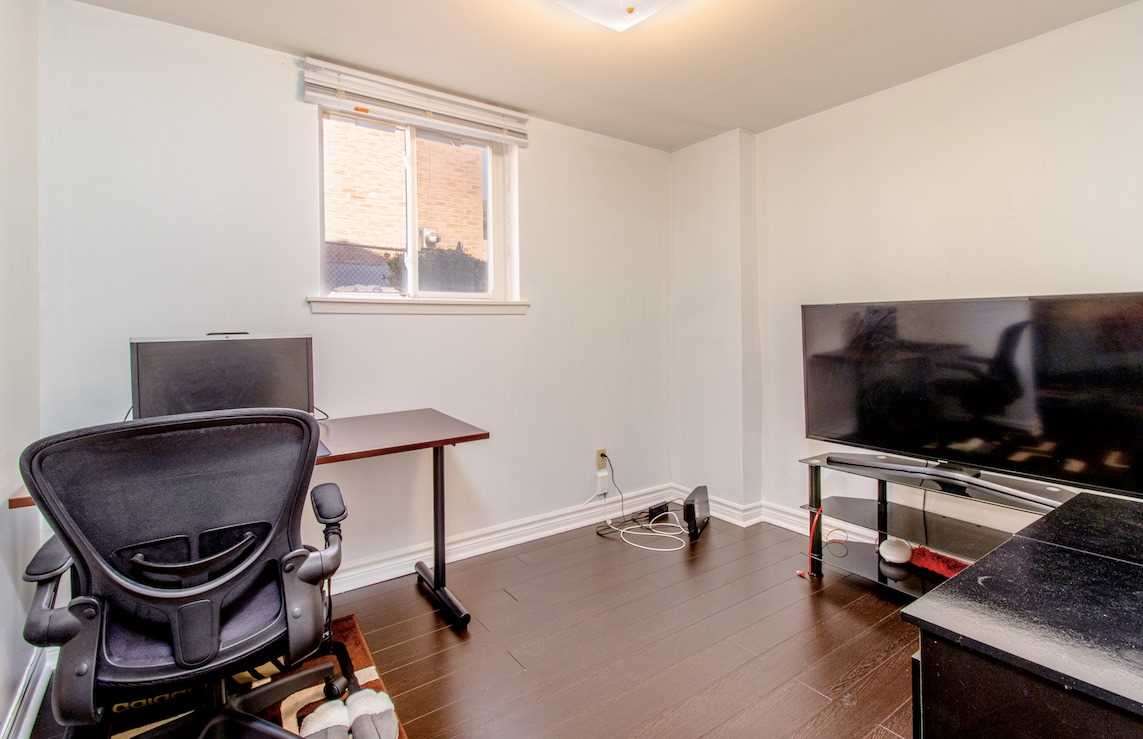 16 Duffort Crt Property Photo 13
