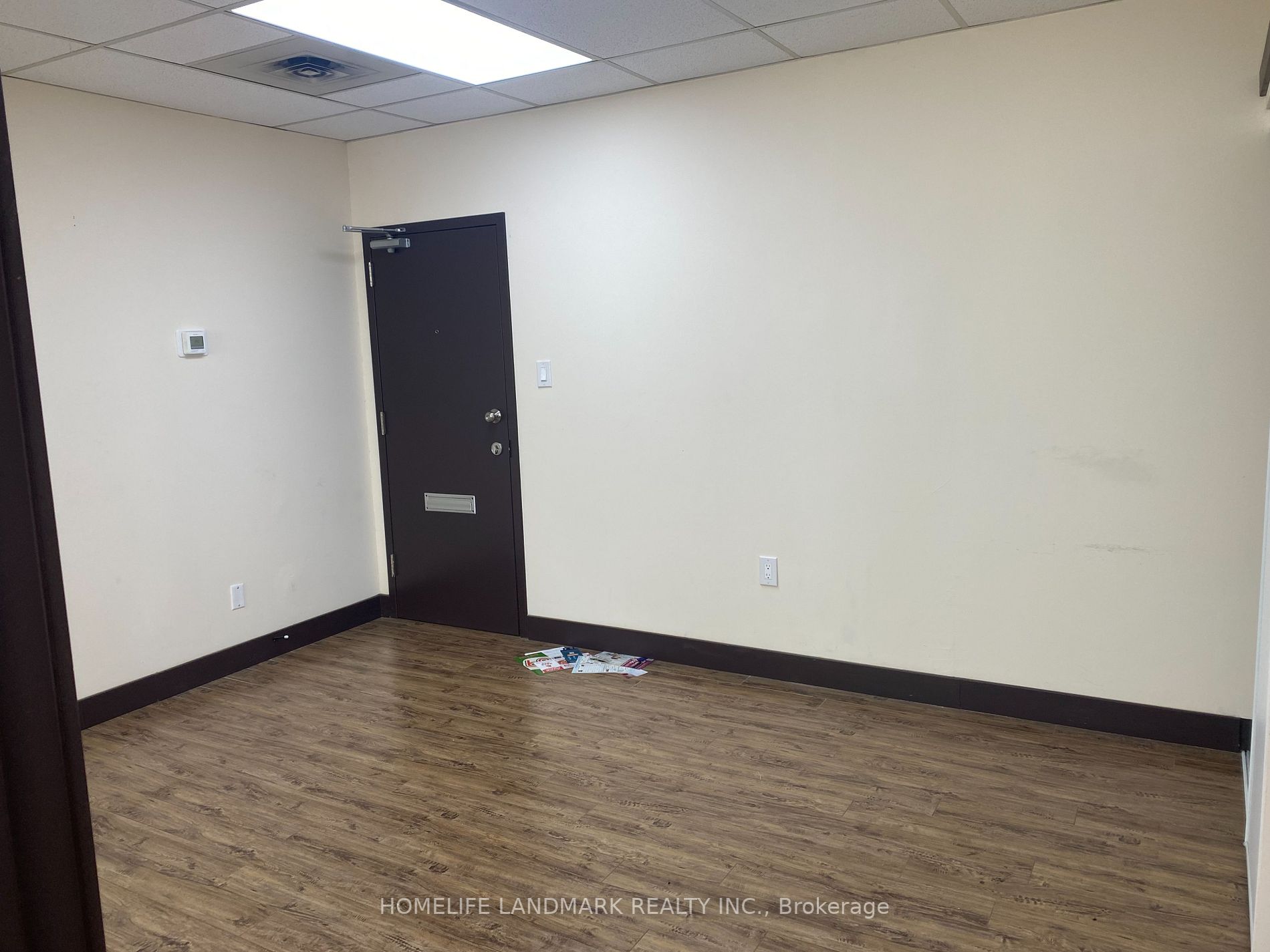 4433 Sheppard Ave E Property Photo 7