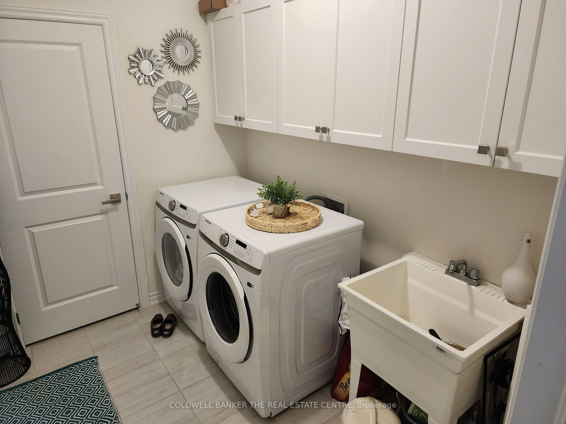60 Priory Dr Property Photo 12