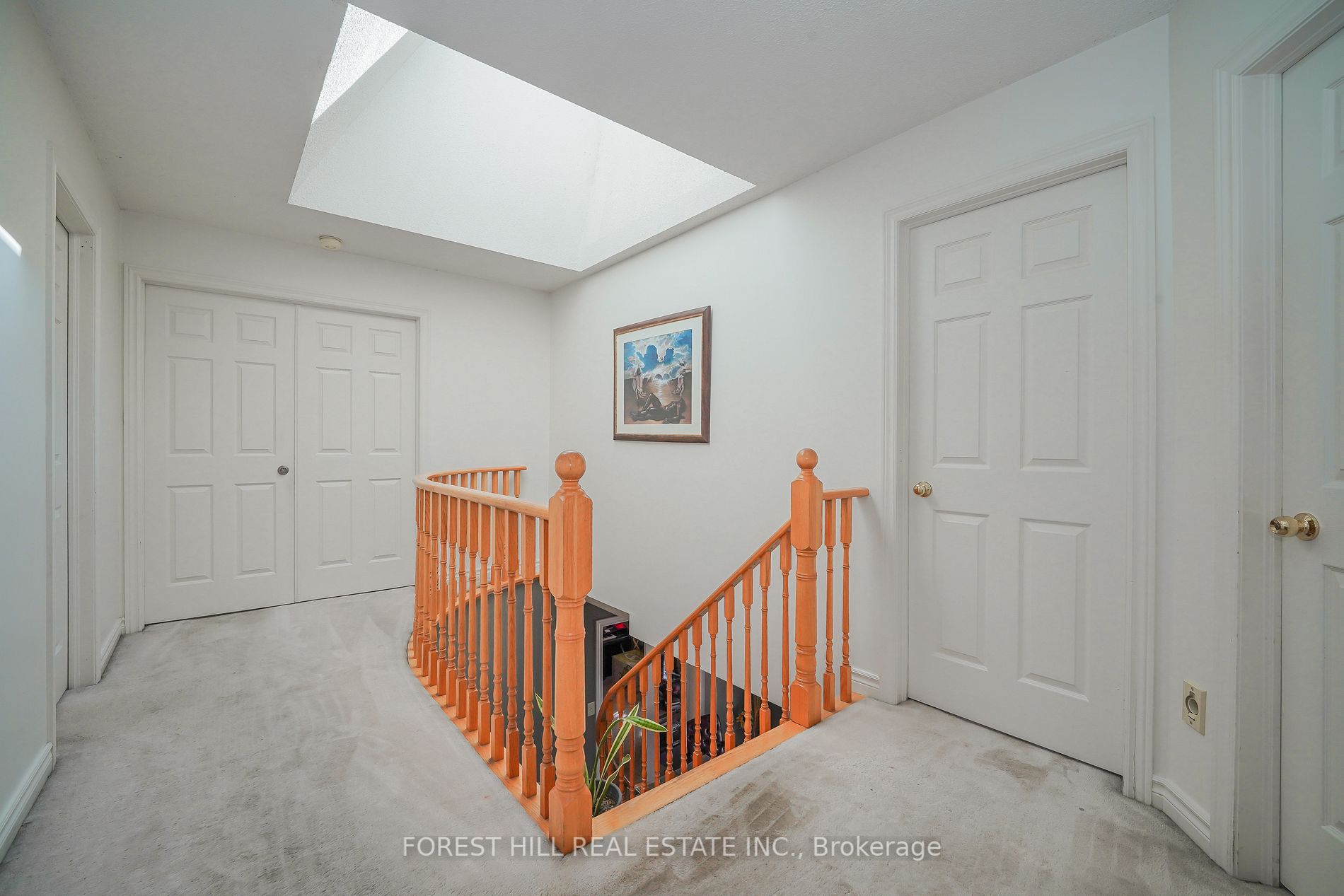 37 Corner Stone Cres Property Photo 14
