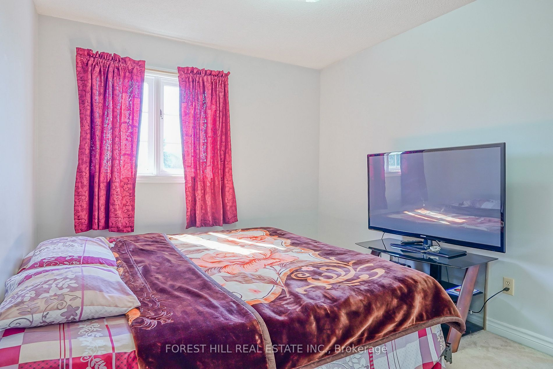 37 Corner Stone Cres Property Photo 23