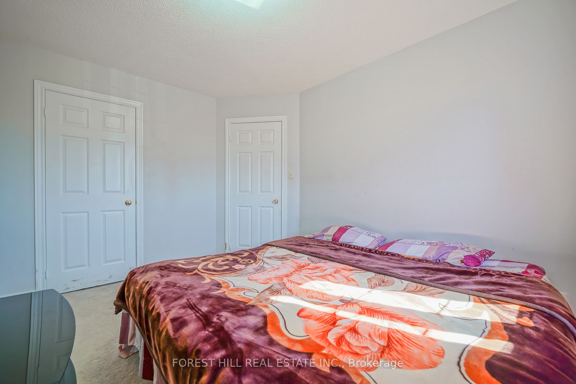 37 Corner Stone Cres Property Photo 25