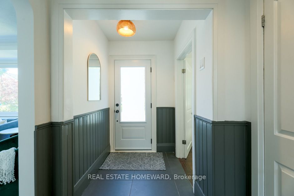 34 Queensgrove Rd Property Photo 2