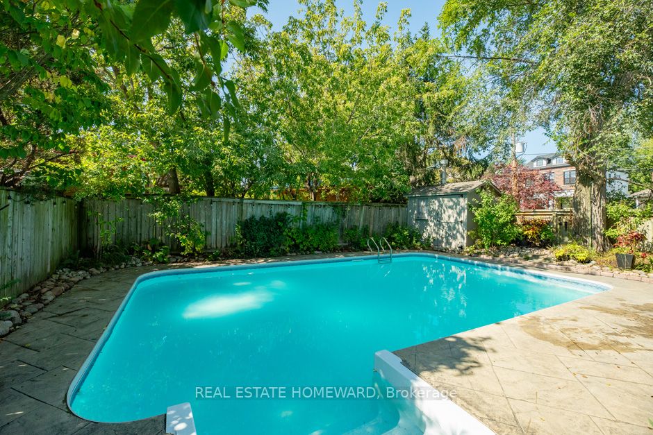 34 Queensgrove Rd Property Photo 35