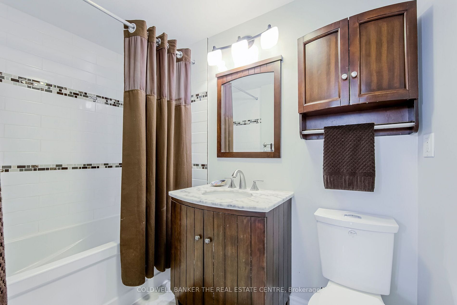 25 Eldon Ave N Property Photo 25