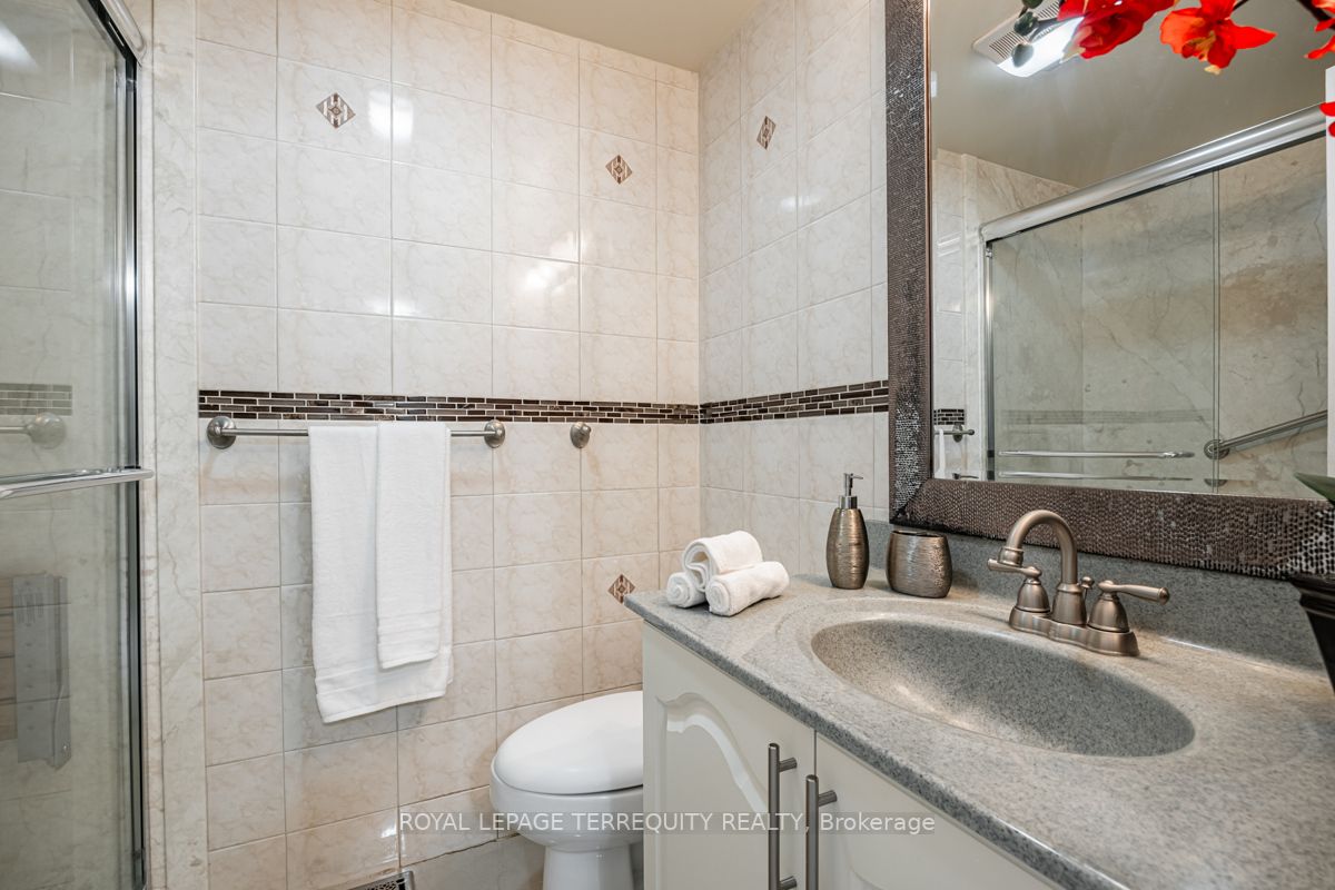 9 Kimbercroft Ct Property Photo 24