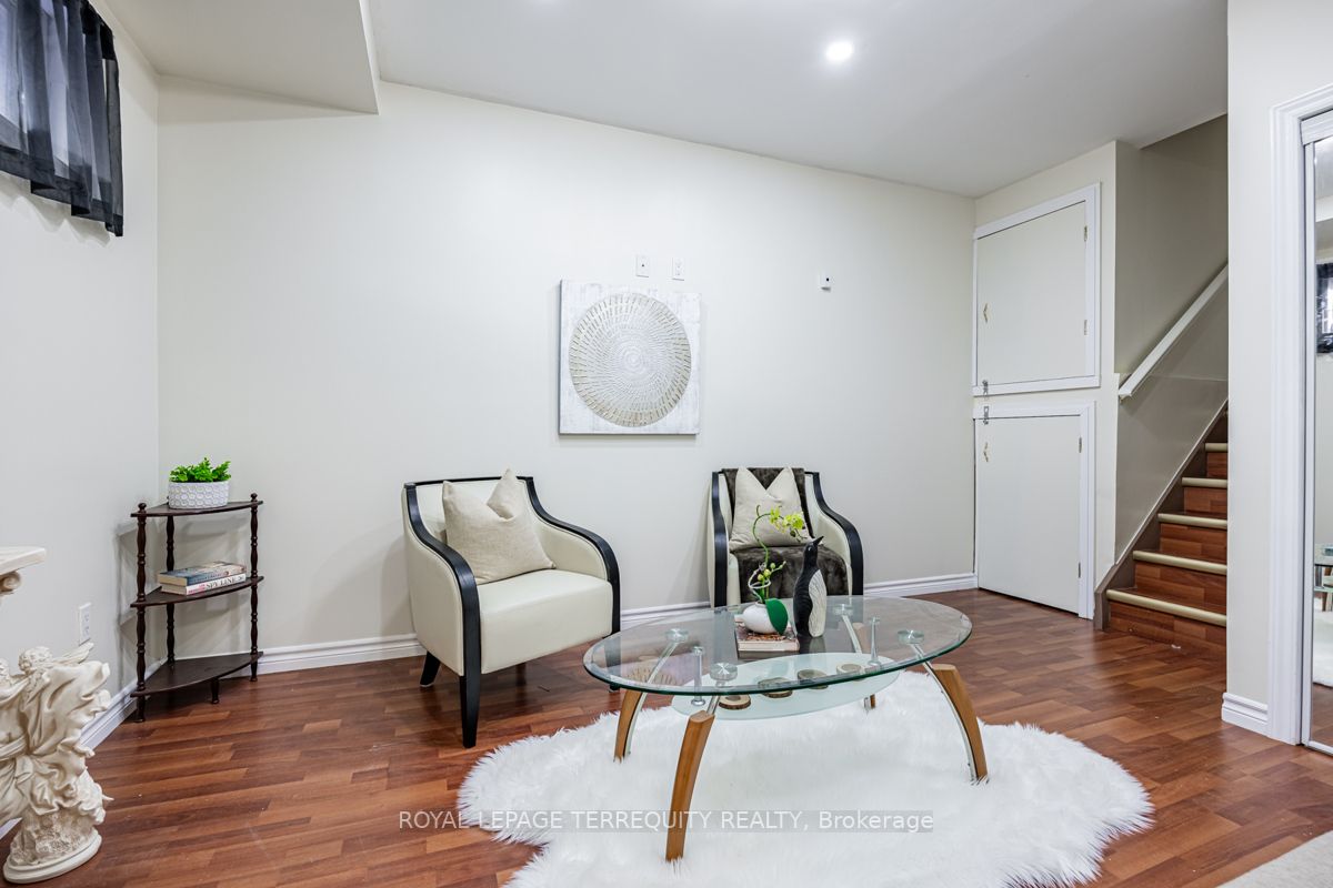 9 Kimbercroft Ct Property Photo 25