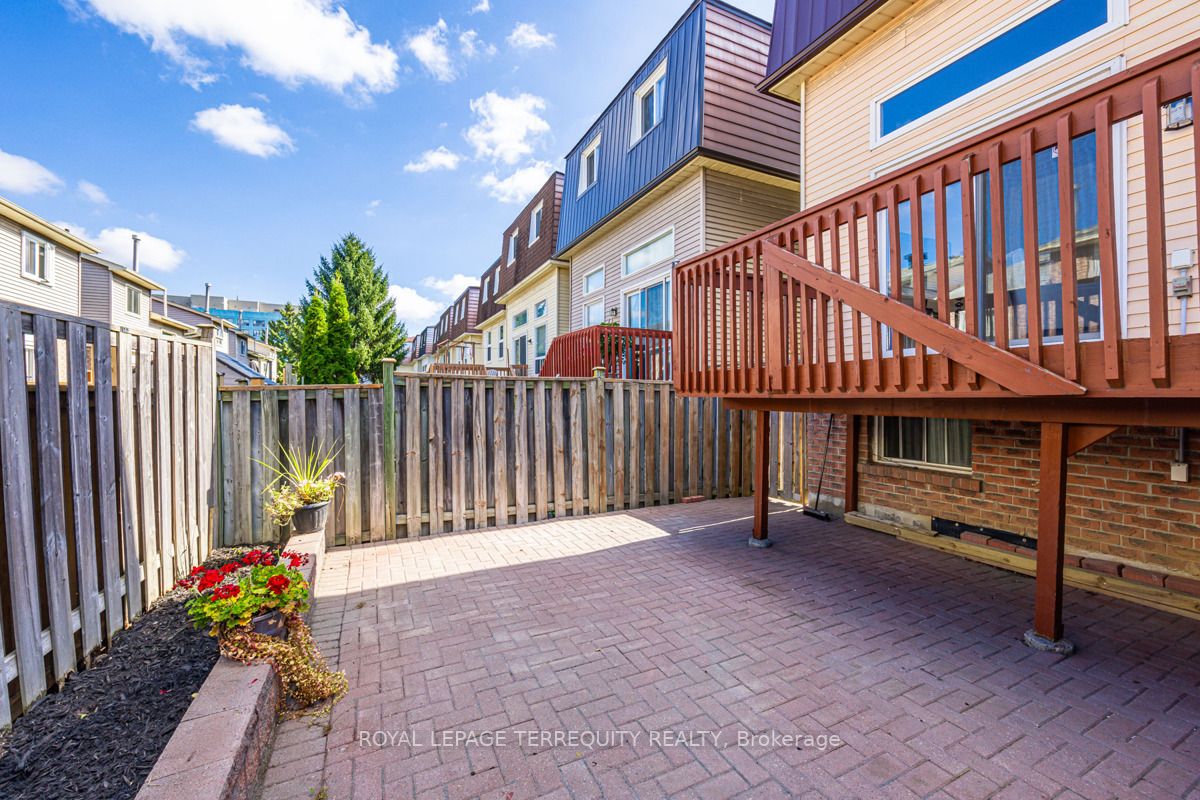 9 Kimbercroft Ct Property Photo 30