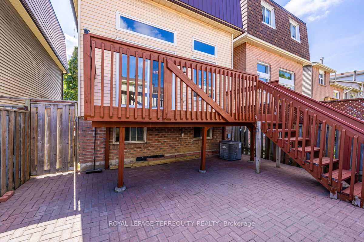 9 Kimbercroft Ct Property Photo 31