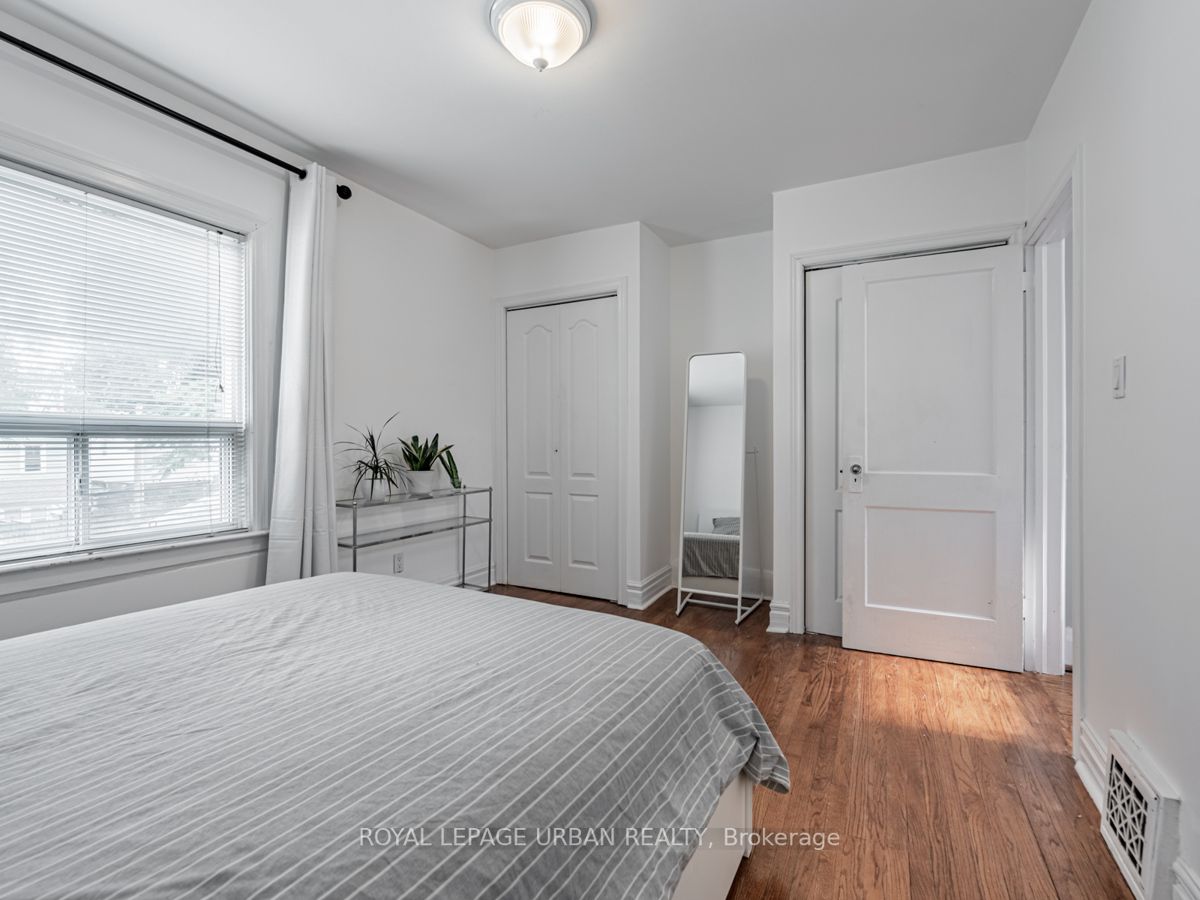 468 Milverton Blvd Property Photo 25