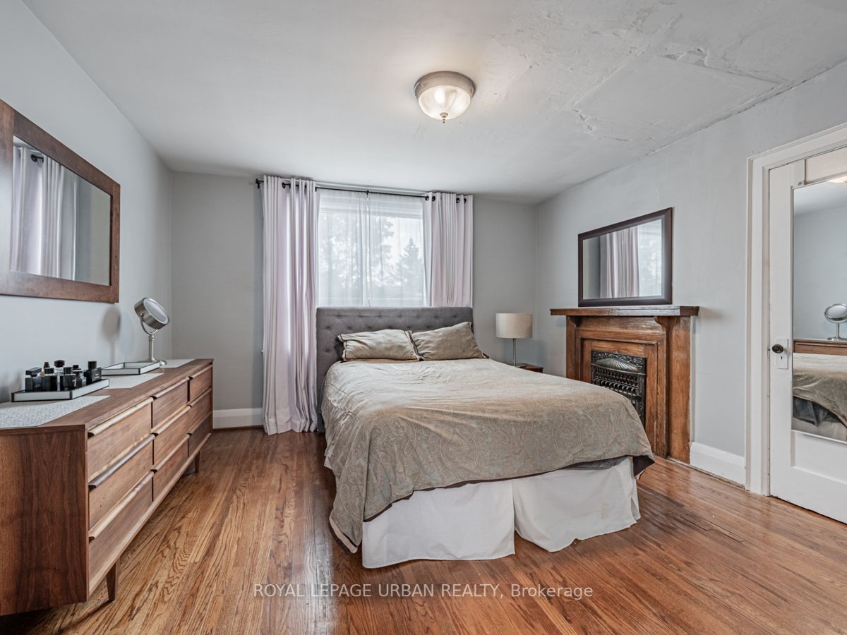 468 Milverton Blvd Property Photo 28