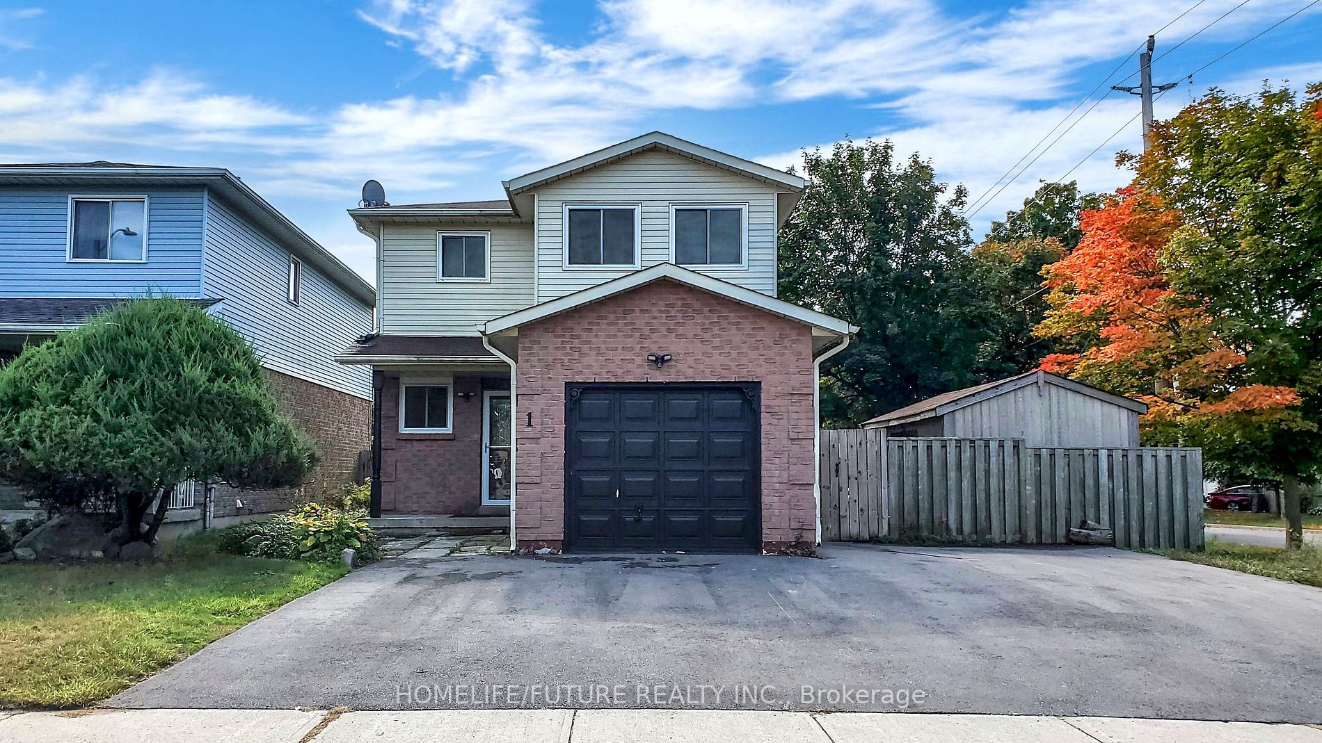 1 Harts Field Dr Property Photo 2
