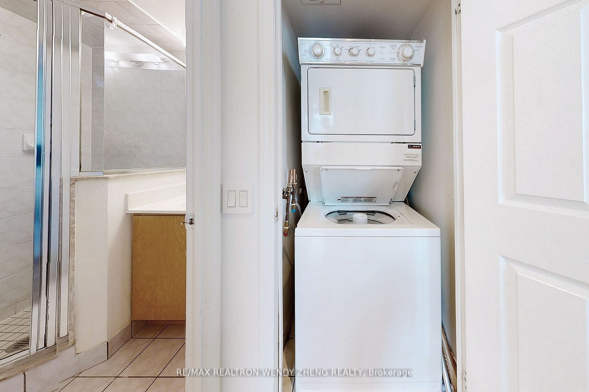 83 Borough Dr Property Photo 19