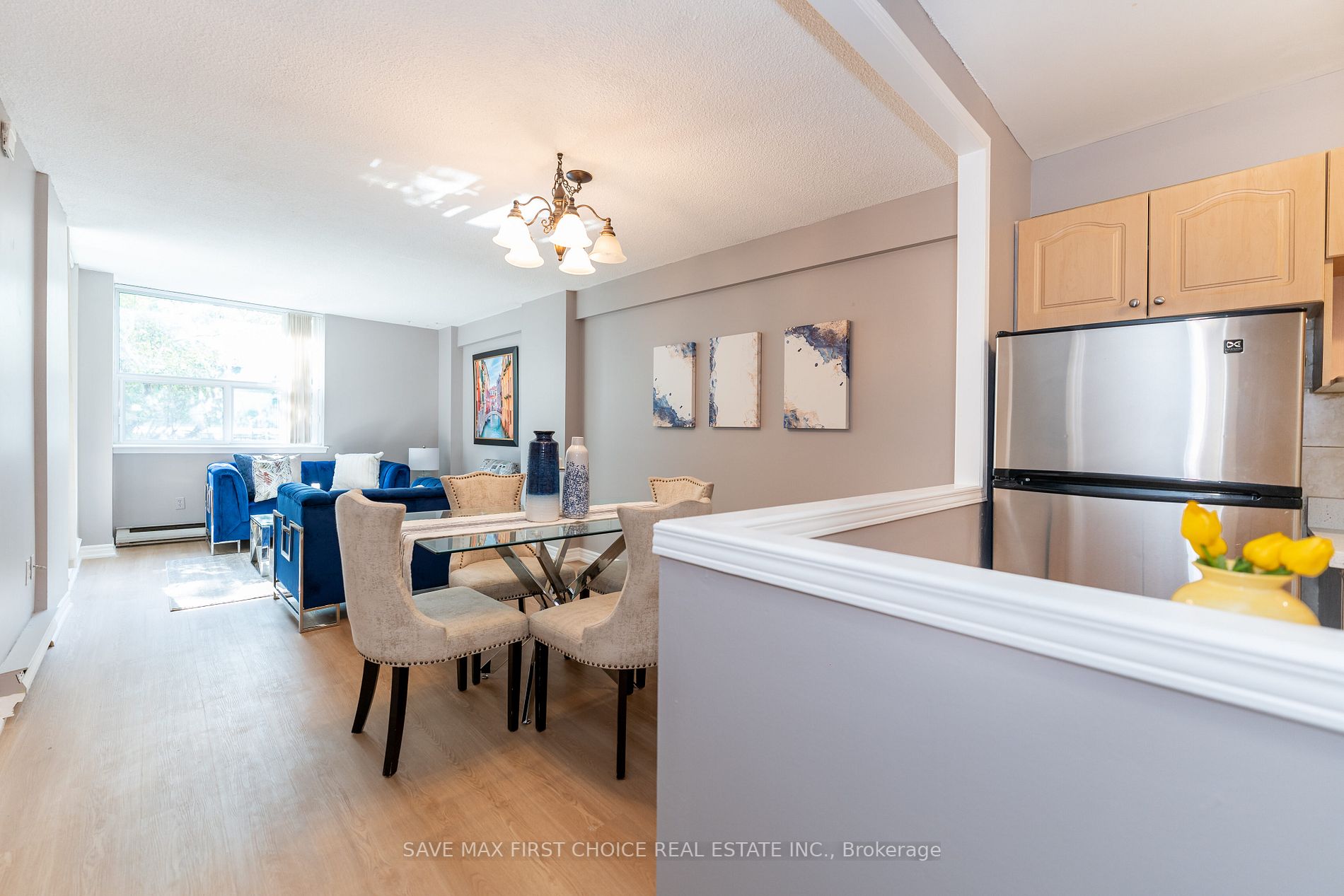 2500 Bridletowne Cir Property Photo 11