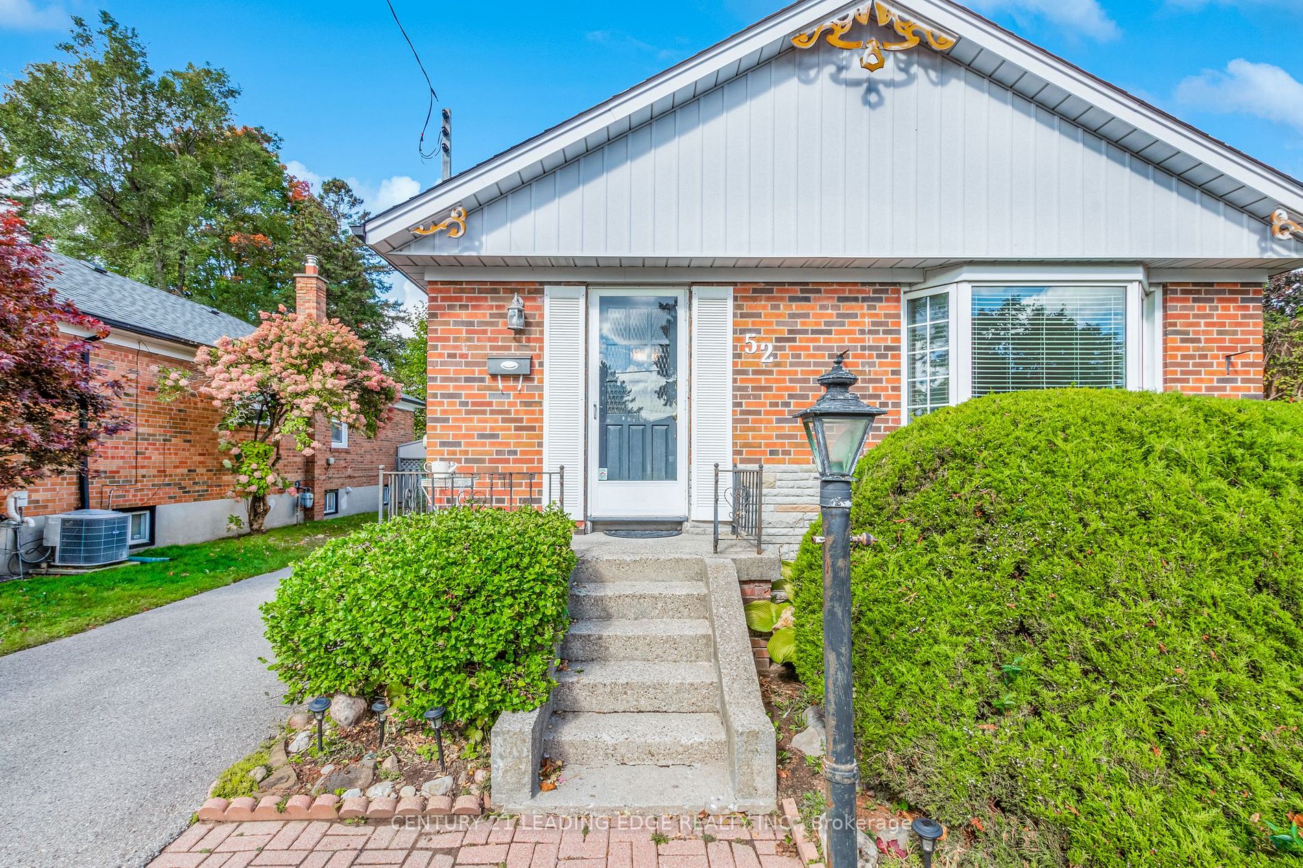 52 Wantanopa Cres Property Photo 1