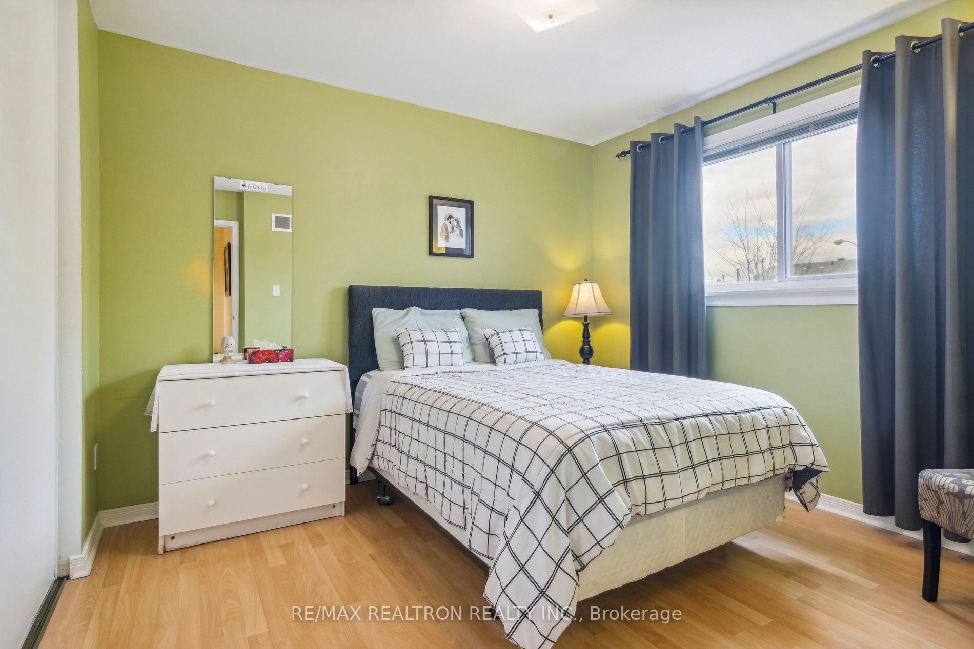 27 Newdawn Cres Property Photo 16