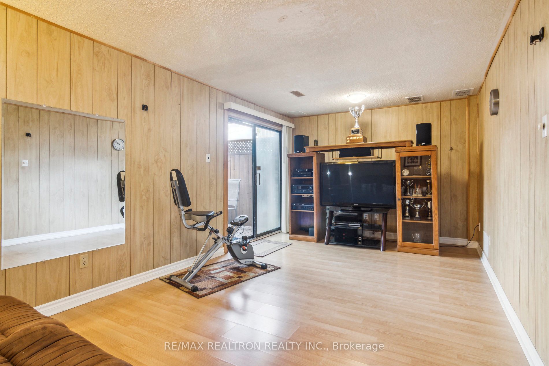 27 Newdawn Cres Property Photo 23