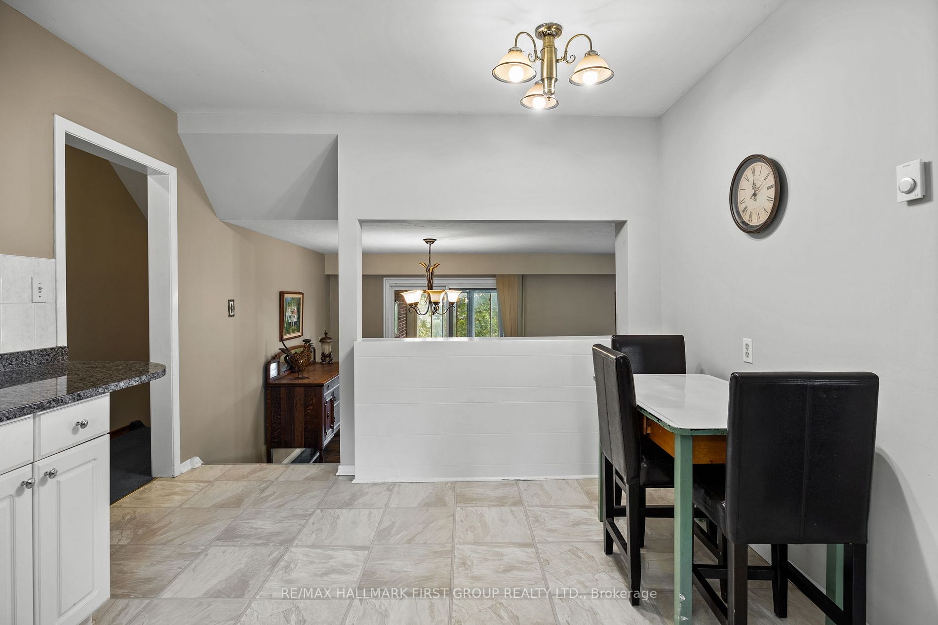 468 Elizabeth St Property Photo 19