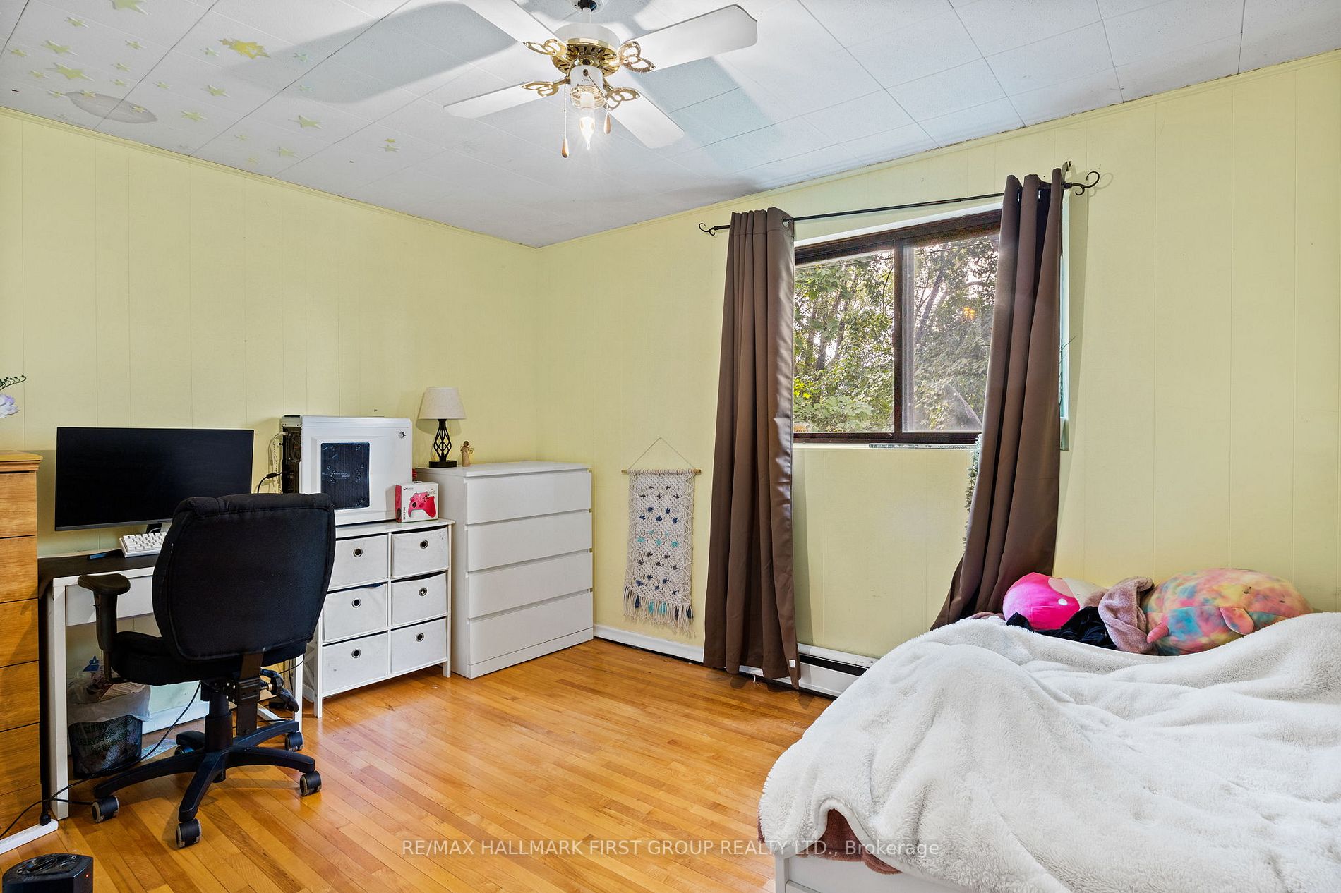 468 Elizabeth St Property Photo 33