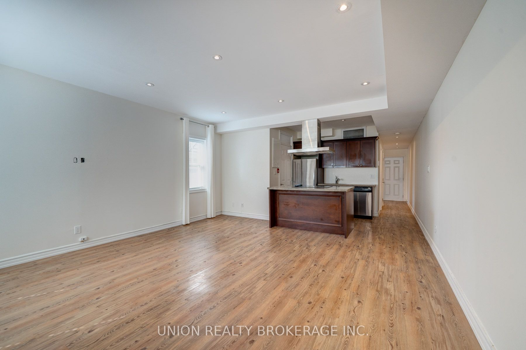 85 Beech Ave Property Photo 1