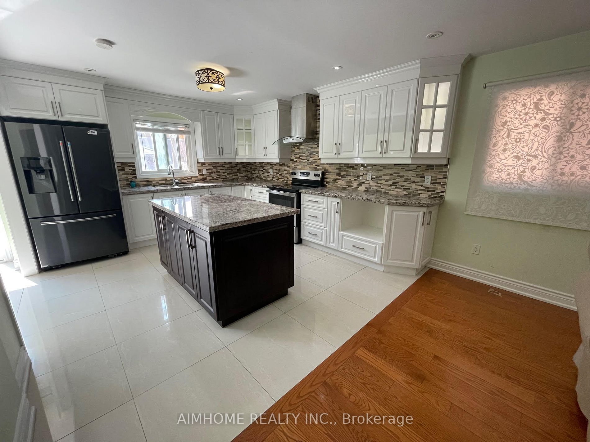 47 Hillfarm Dr Property Photo 6