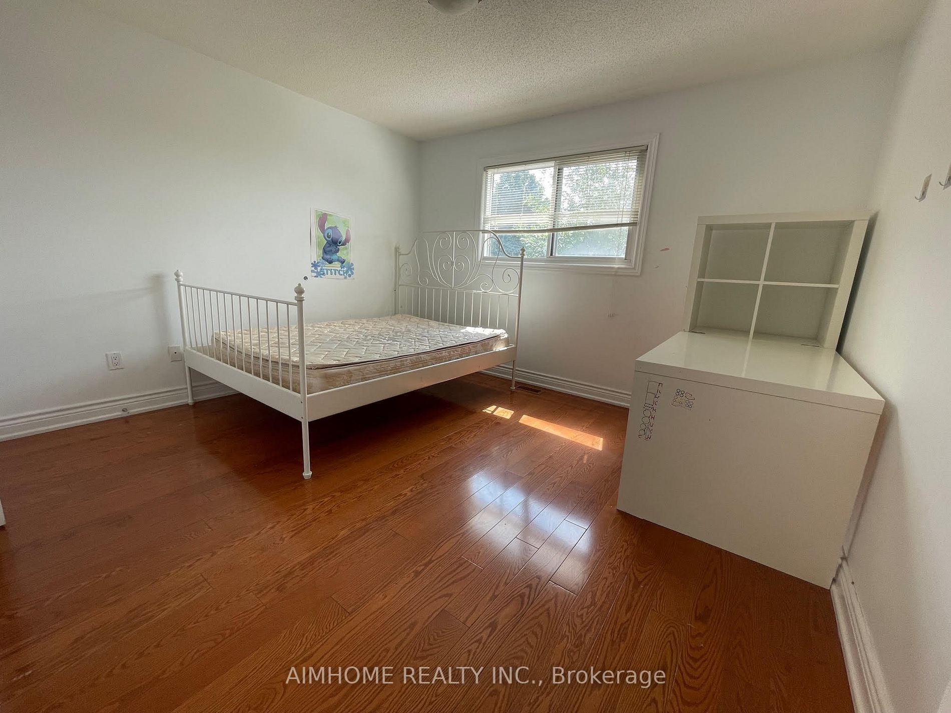 47 Hillfarm Dr Property Photo 17