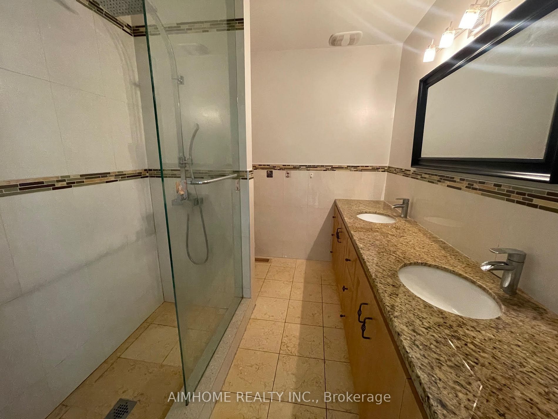 47 Hillfarm Dr Property Photo 18