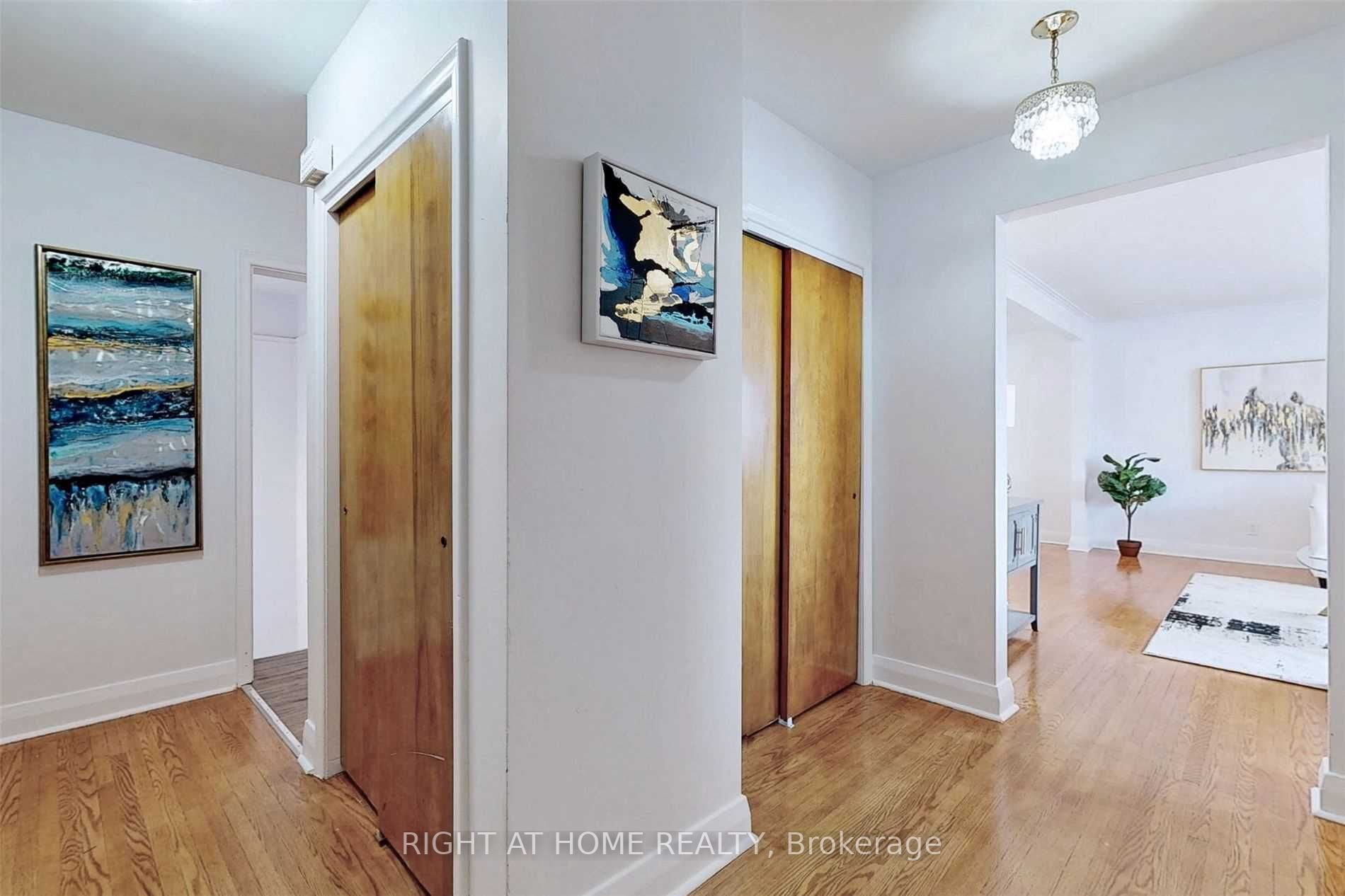 559 Ridgeway Ave Property Photo 6