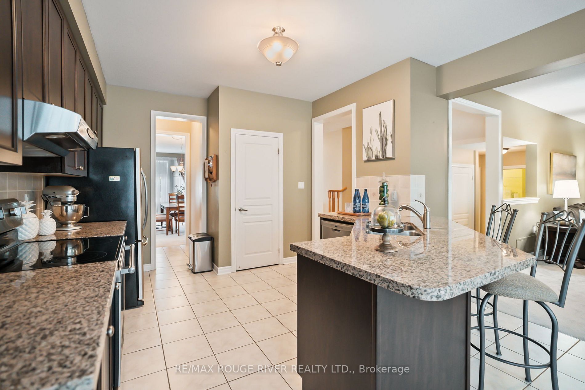121 Rivers Edge Pl Property Photo 13