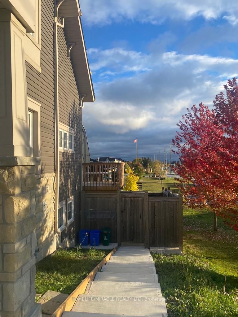 55 Great Gabe Cres Property Photo 6