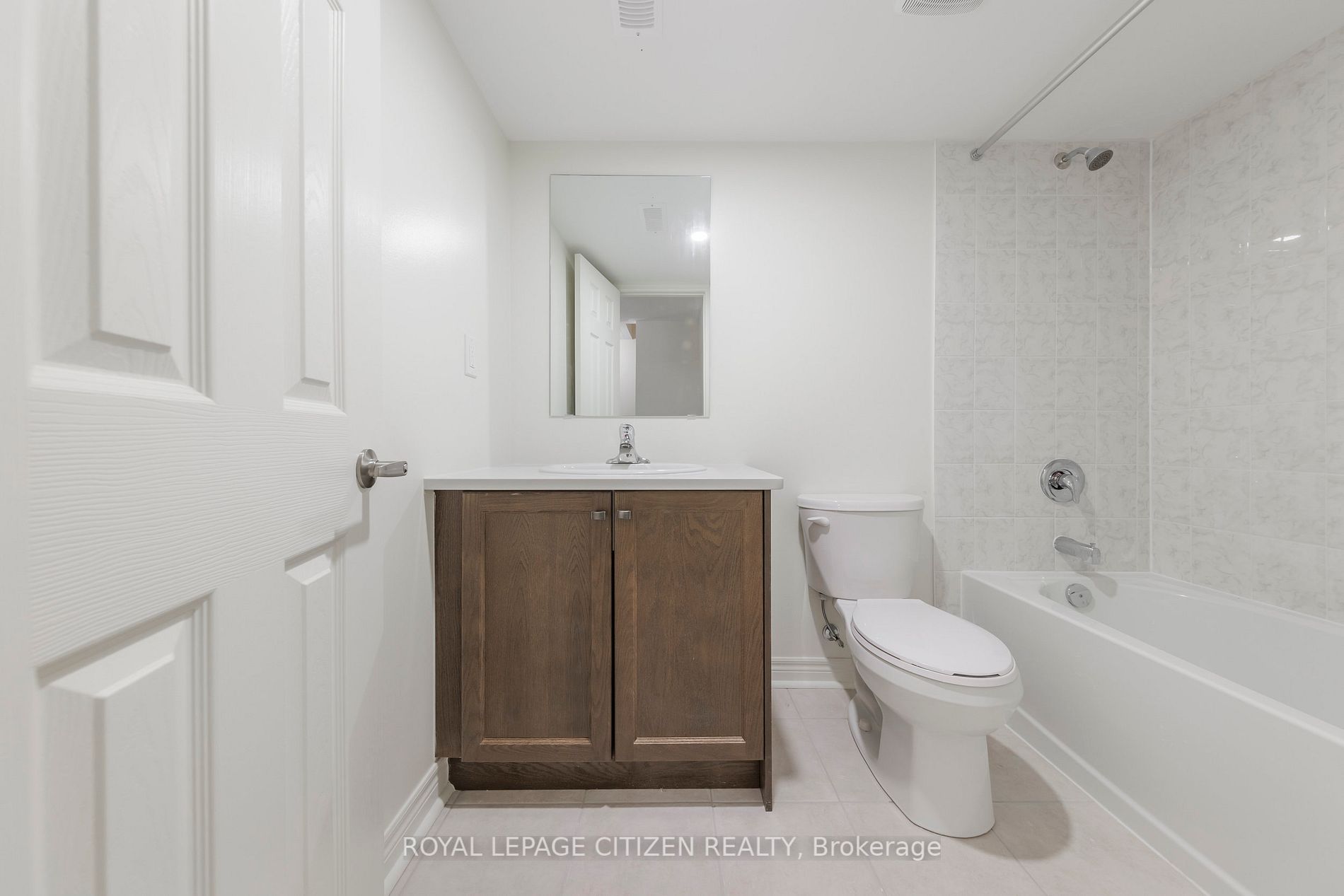 1189 Kettering Dr Property Photo 29