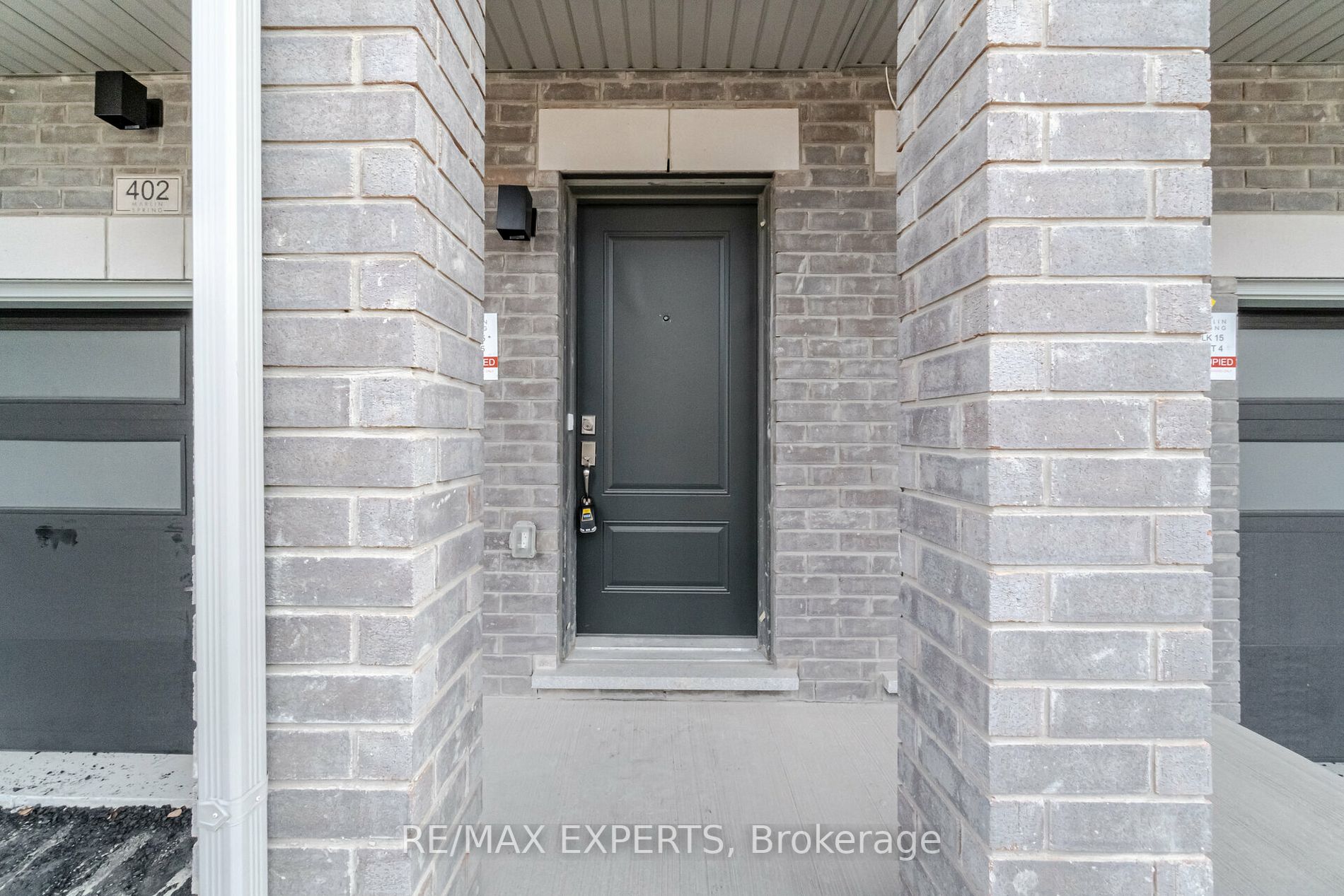 402 Okanagan Path Property Photo 2