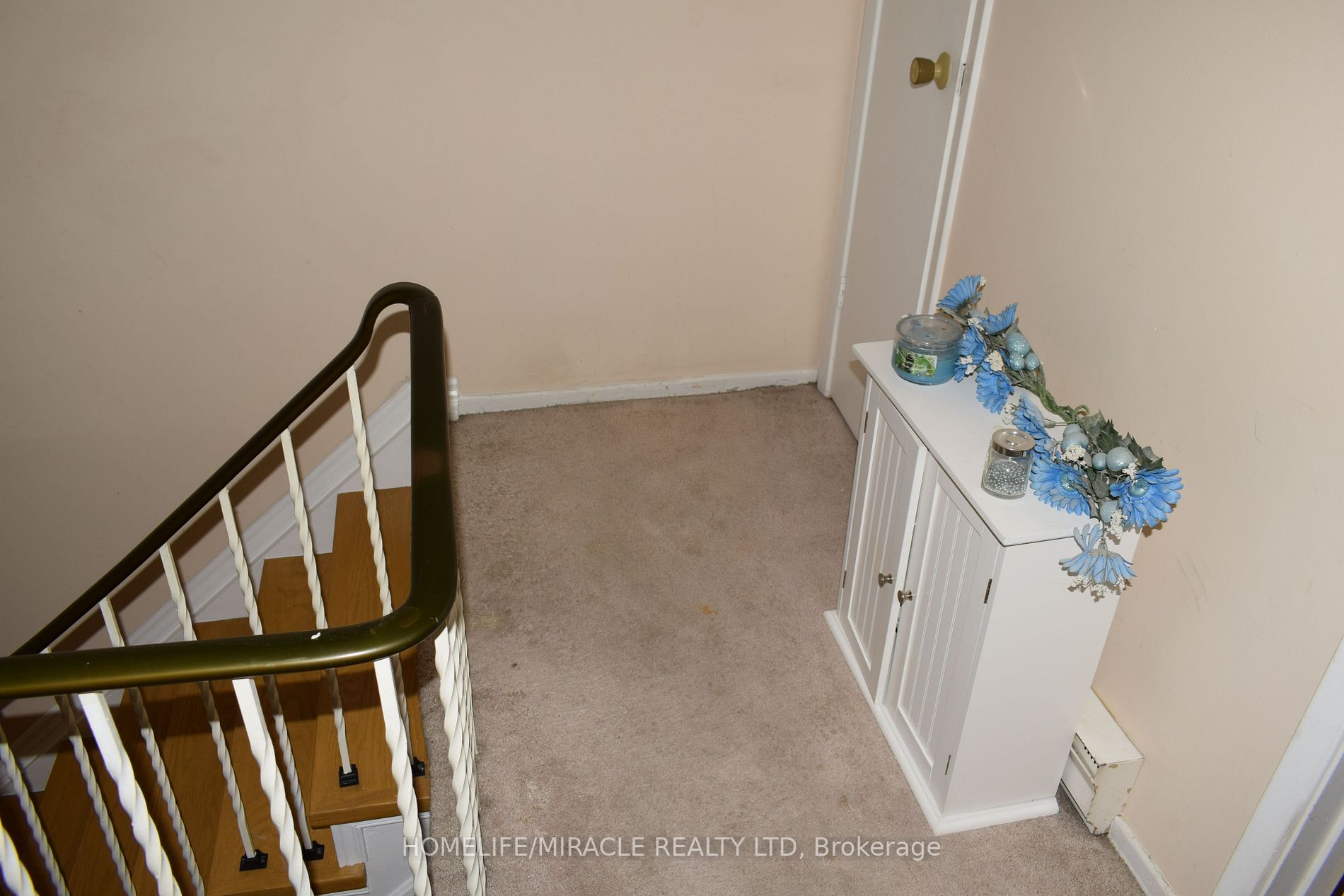 1945 Denmar Rd N 9 Property Photo 20
