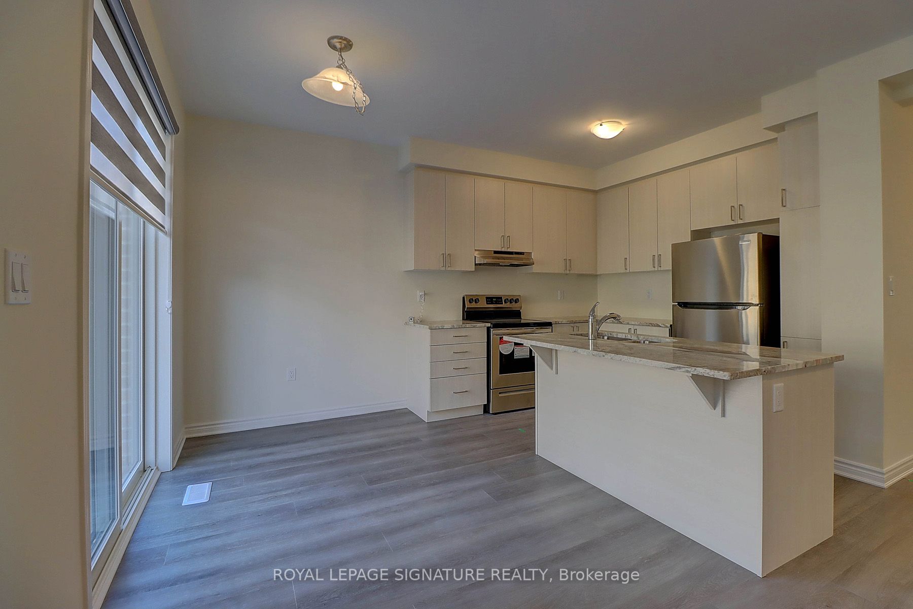 3229 Chimney Swift Cres Property Photo 23