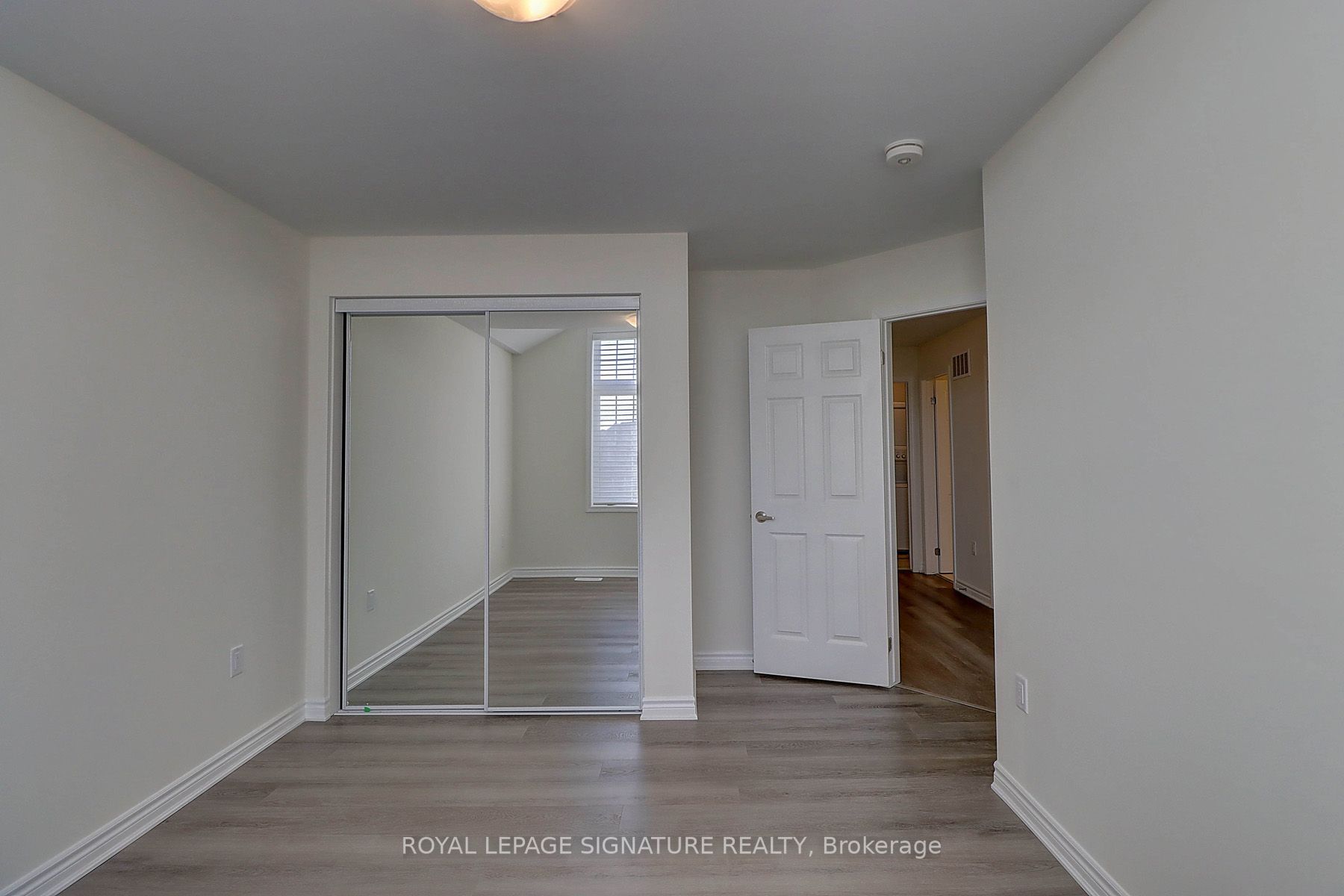 3229 Chimney Swift Cres Property Photo 25