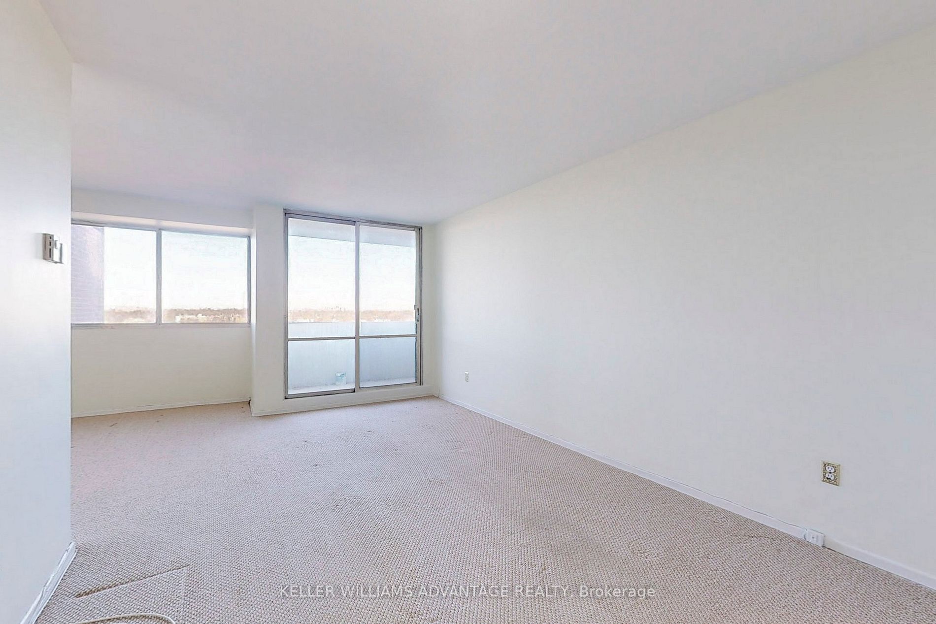 3 Massey Sq 8 Property Photo 8