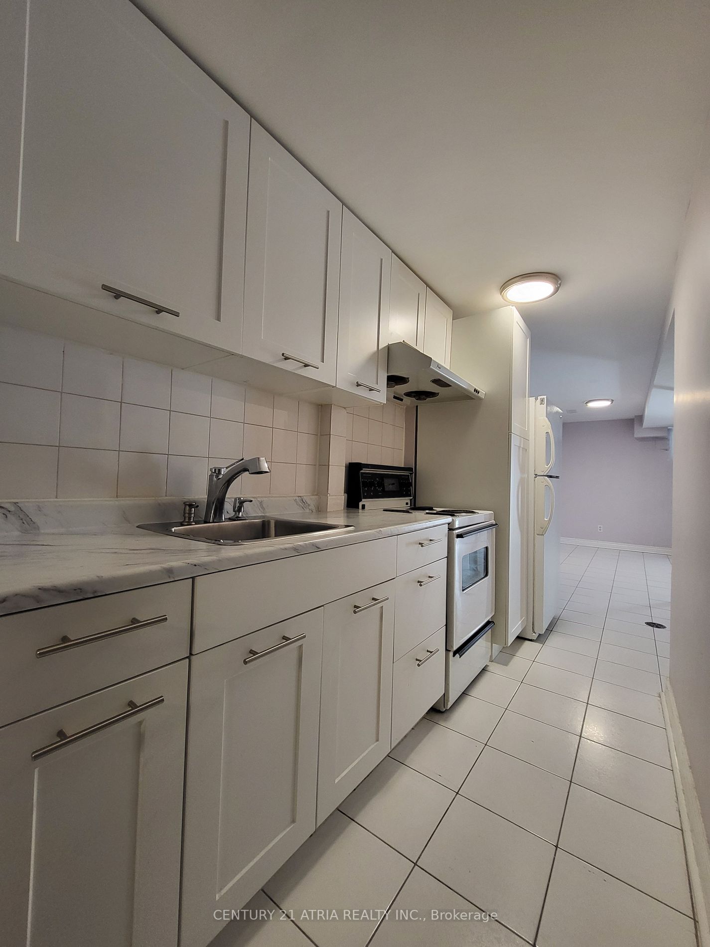 26 Mountstephen St Property Photo 7