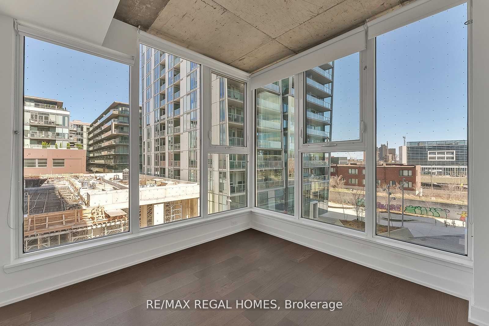 30 Baseball Pl Property Photo 1