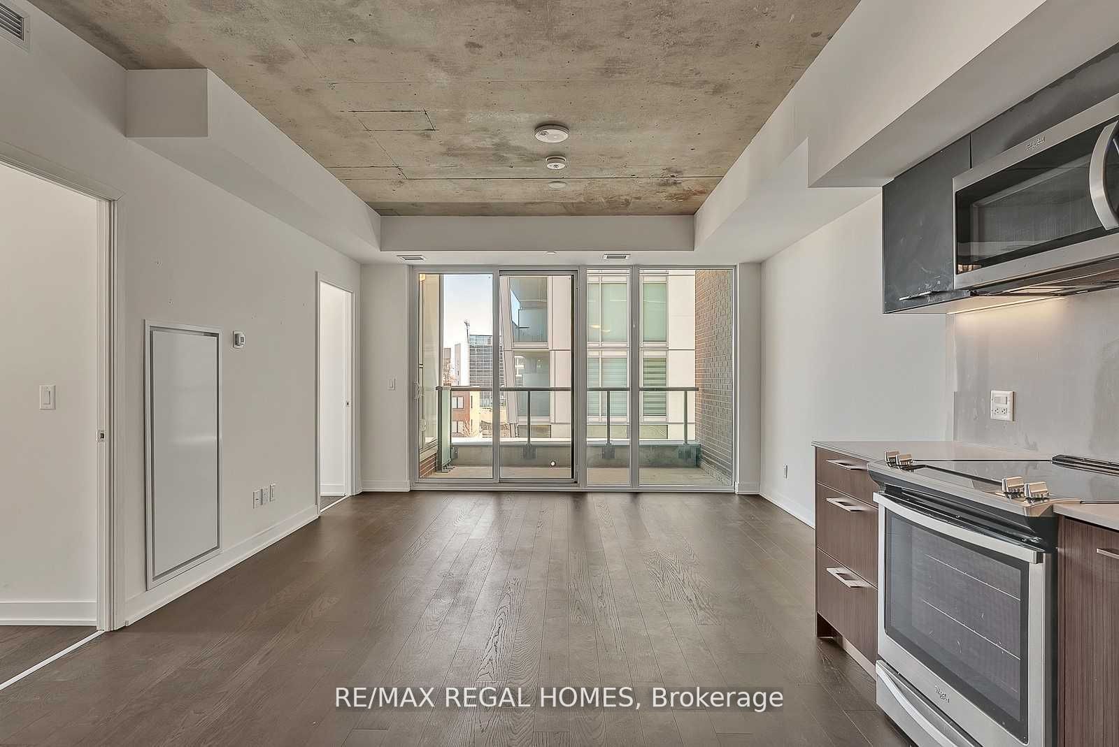 30 Baseball Pl Property Photo 6